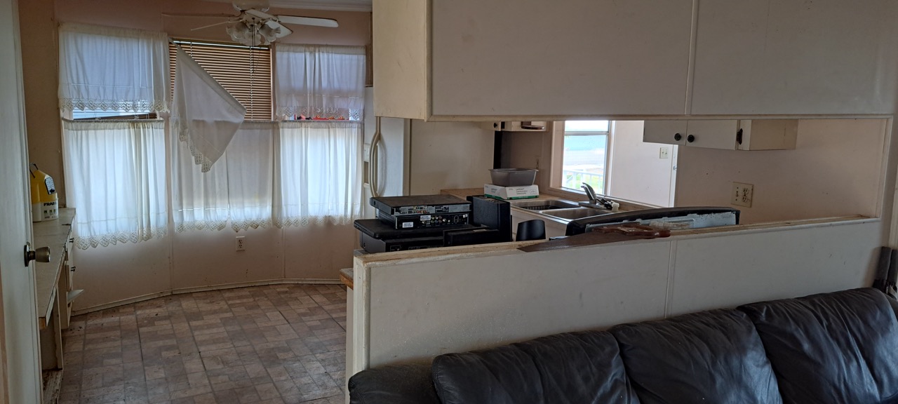 12100 Seminole Blvd, Lot 96, Largo, Florida 33778, 2 Bedrooms Bedrooms, ,2 BathroomsBathrooms,55-Plus Mobile Home,For Sale,Seminole Blvd, Lot 96,3791