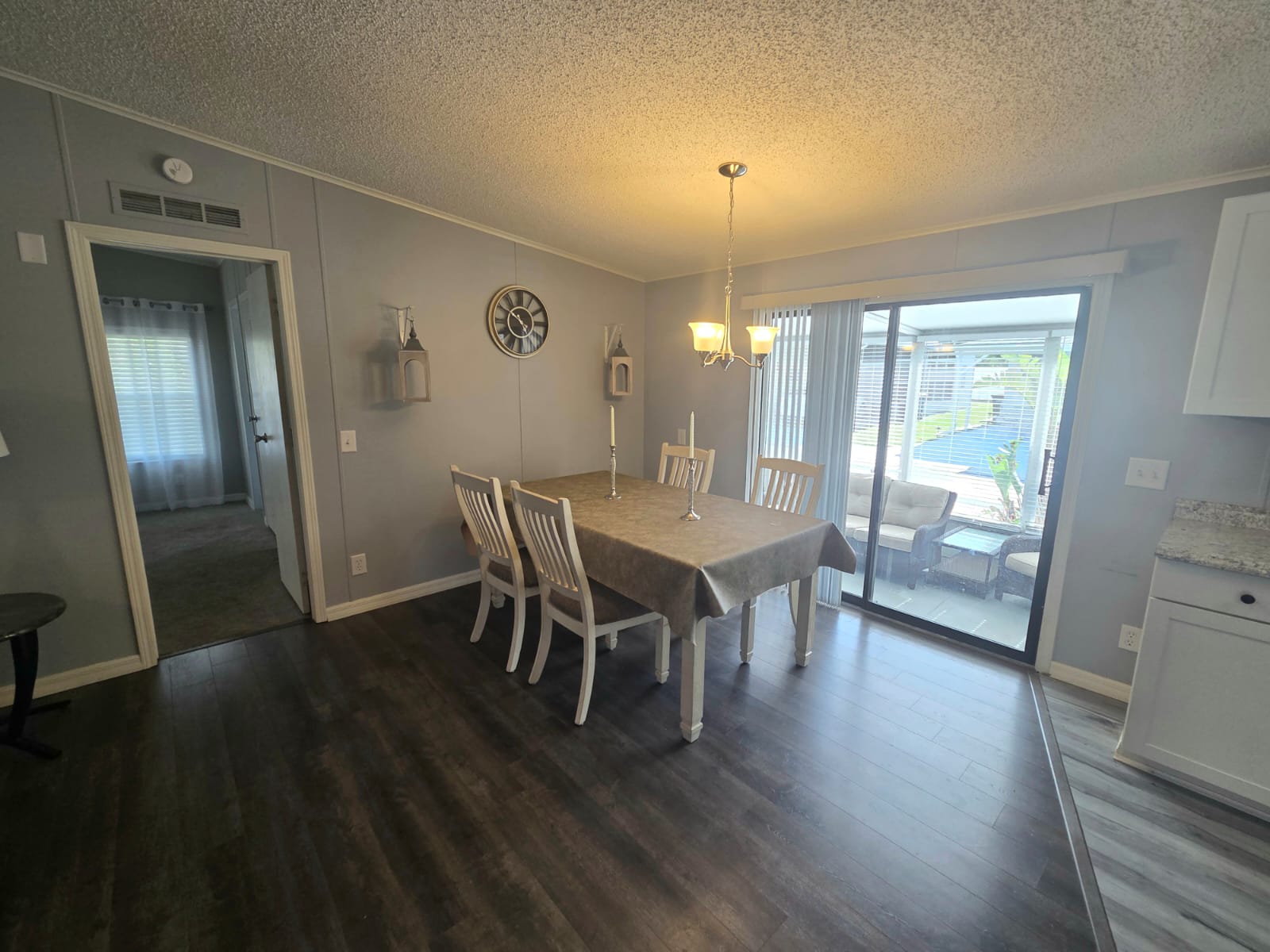 100 Hampton Road, Lot 298, Clearwater, Florida 33759, 3 Bedrooms Bedrooms, ,2 BathroomsBathrooms,55-Plus Mobile Home,For Sale,Hampton Road, Lot 298,3792