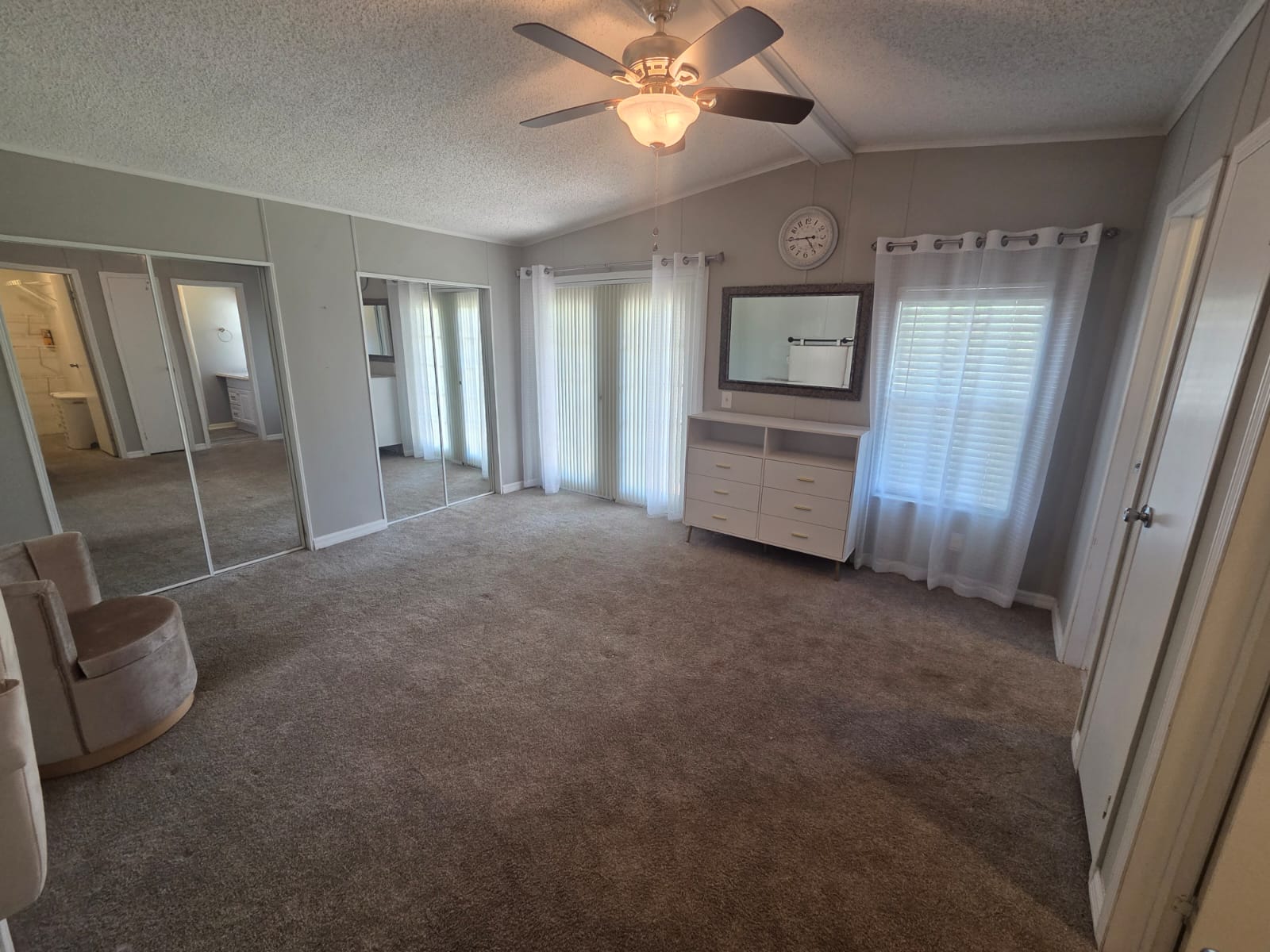 100 Hampton Road, Lot 298, Clearwater, Florida 33759, 3 Bedrooms Bedrooms, ,2 BathroomsBathrooms,55-Plus Mobile Home,For Sale,Hampton Road, Lot 298,3792