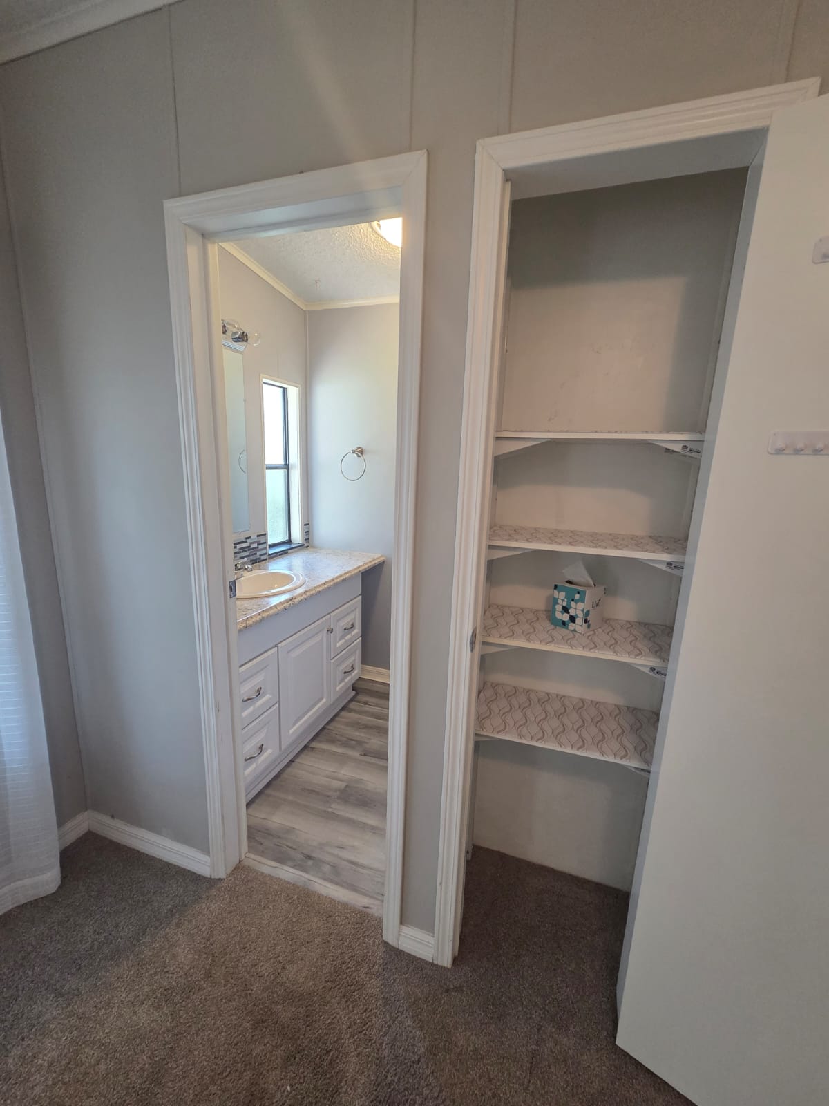 100 Hampton Road, Lot 298, Clearwater, Florida 33759, 3 Bedrooms Bedrooms, ,2 BathroomsBathrooms,55-Plus Mobile Home,For Sale,Hampton Road, Lot 298,3792