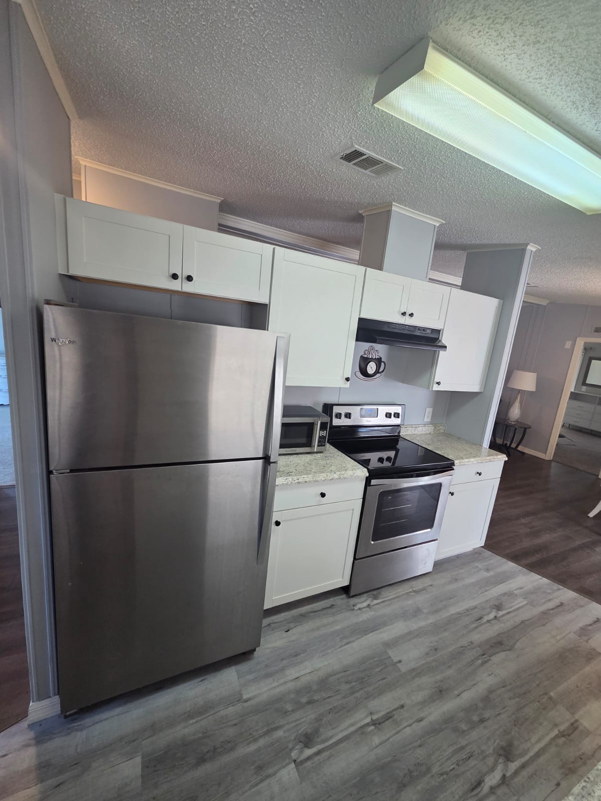 100 Hampton Road, Lot 298, Clearwater, Florida 33759, 3 Bedrooms Bedrooms, ,2 BathroomsBathrooms,55-Plus Mobile Home,For Sale,Hampton Road, Lot 298,3792