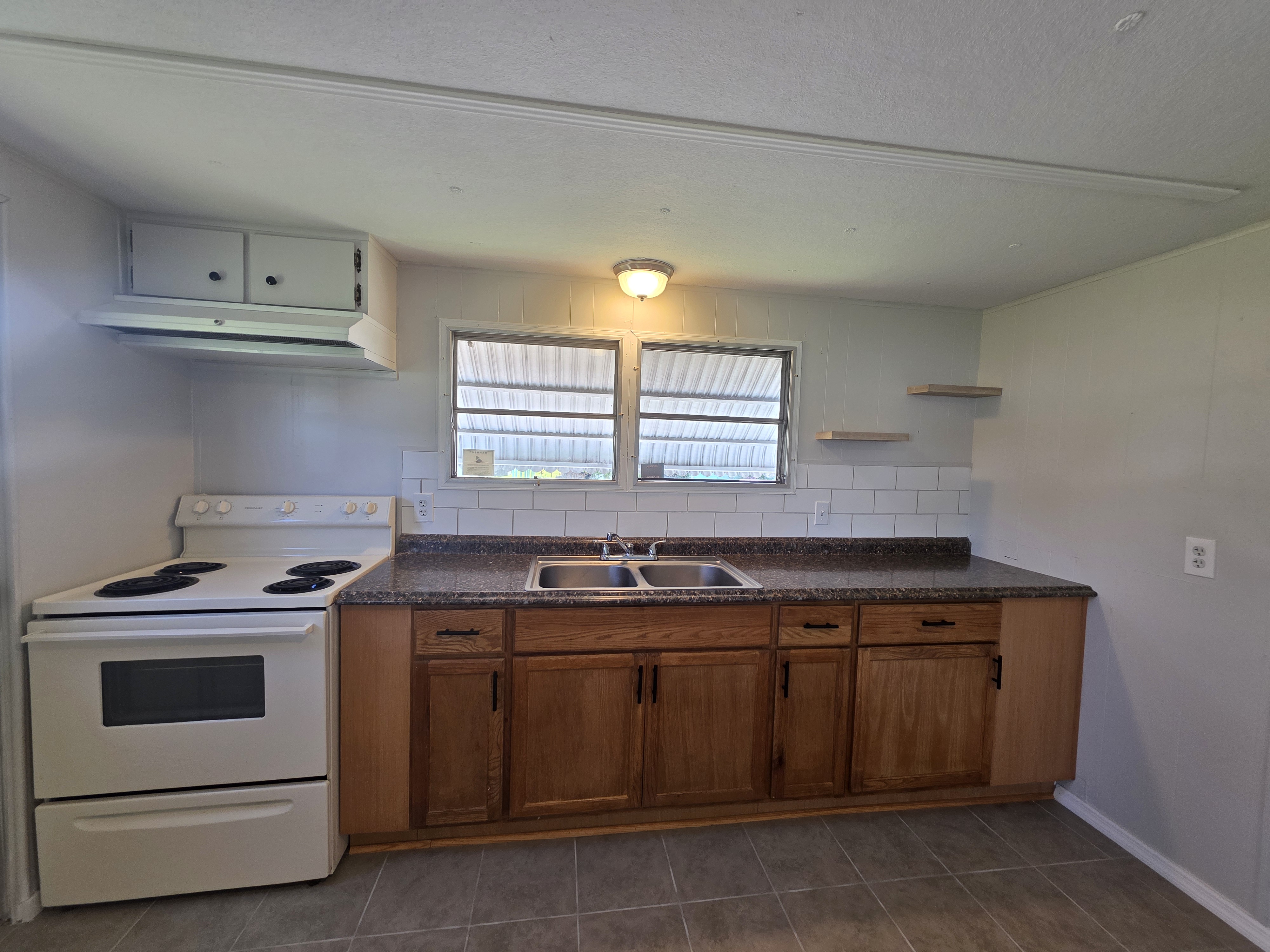 2800 US Hwy 17-92 W, Lot 75, Haines City, Florida 33844, 2 Bedrooms Bedrooms, ,1 BathroomBathrooms,55-Plus Mobile Home,For Sale,US Hwy 17-92 W, Lot 75,3795