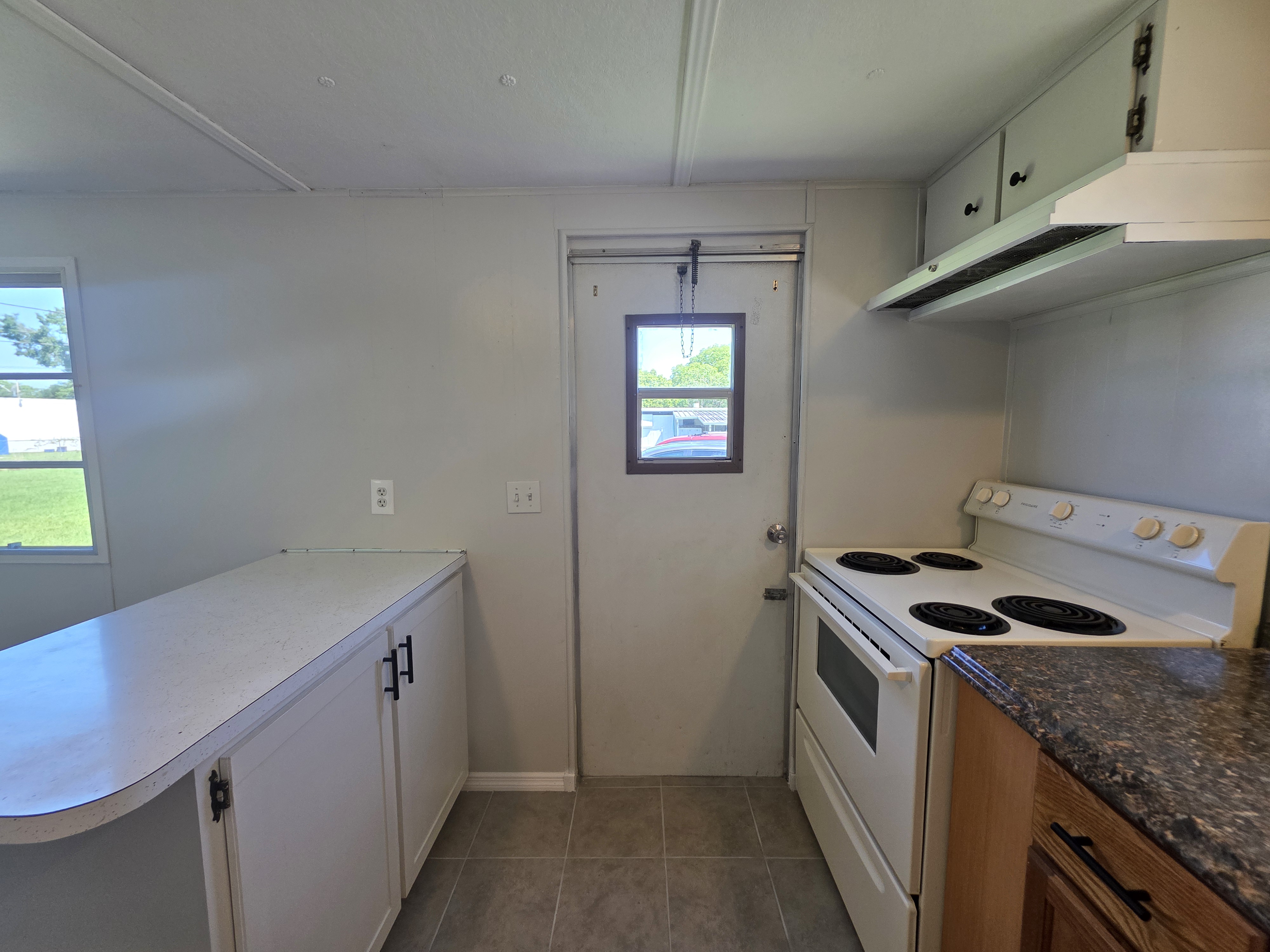 2800 US Hwy 17-92 W, Lot 75, Haines City, Florida 33844, 2 Bedrooms Bedrooms, ,1 BathroomBathrooms,55-Plus Mobile Home,For Sale,US Hwy 17-92 W, Lot 75,3795