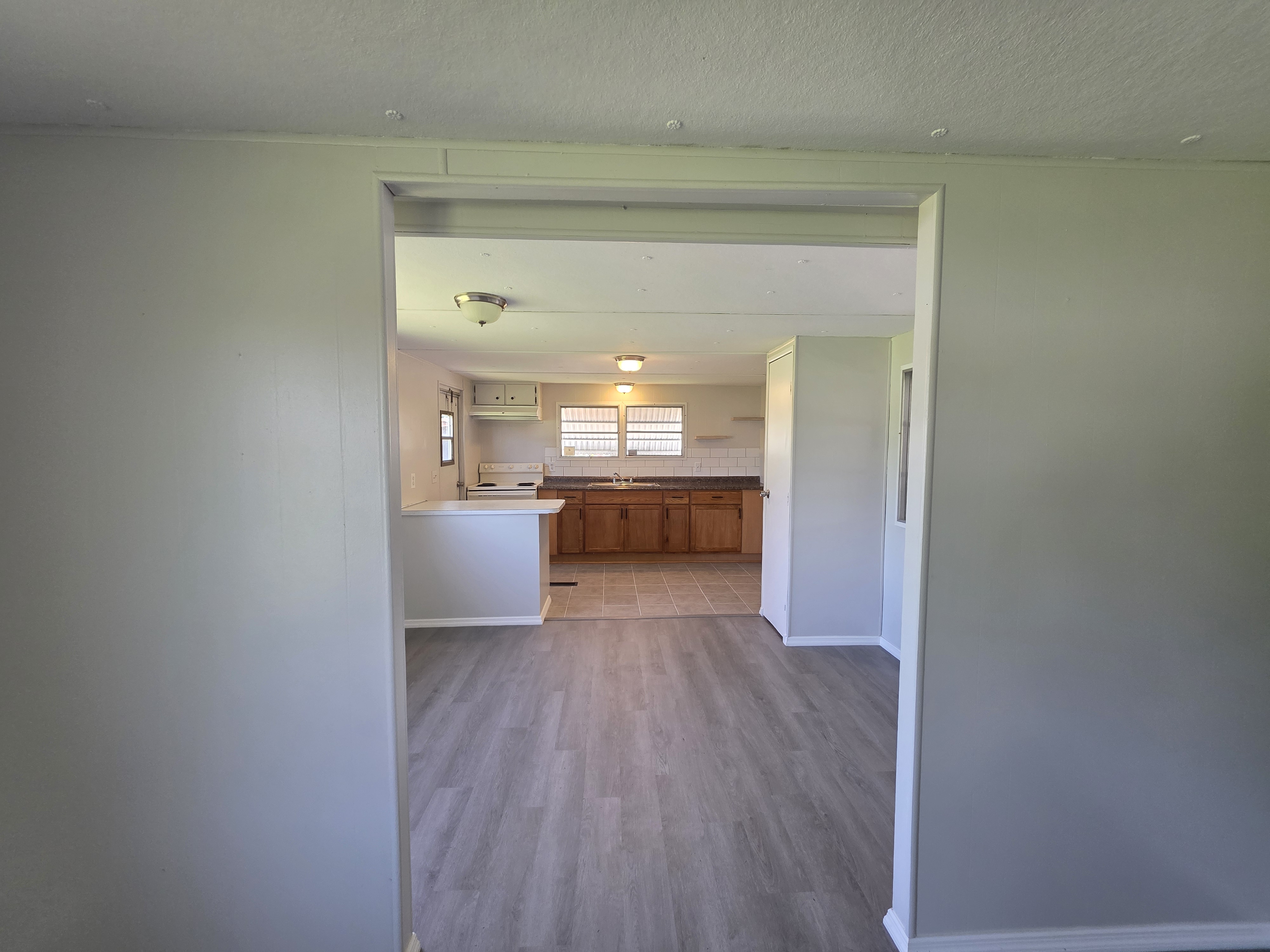 2800 US Hwy 17-92 W, Lot 75, Haines City, Florida 33844, 2 Bedrooms Bedrooms, ,1 BathroomBathrooms,55-Plus Mobile Home,For Sale,US Hwy 17-92 W, Lot 75,3795