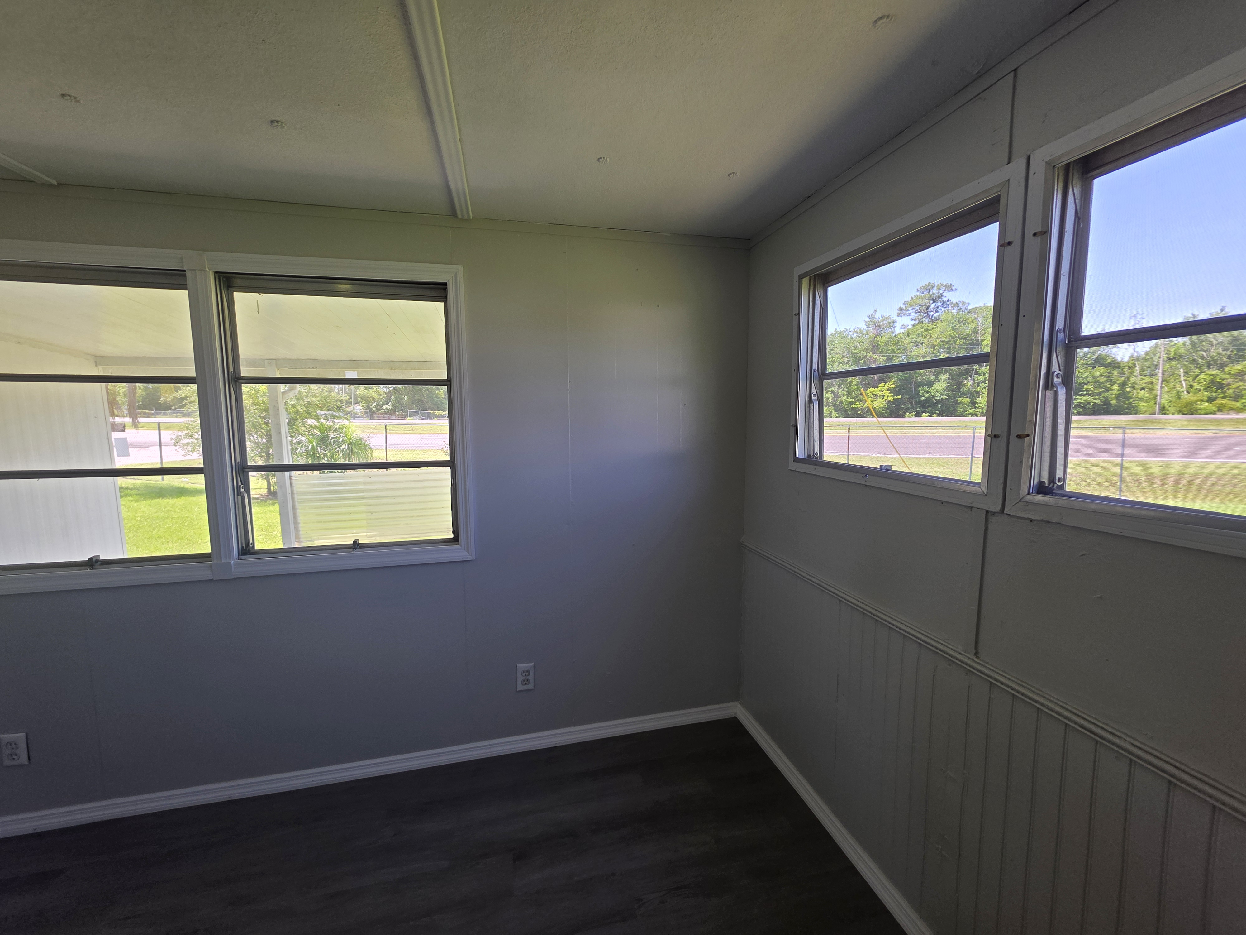 2800 US Hwy 17-92 W, Lot 75, Haines City, Florida 33844, 2 Bedrooms Bedrooms, ,1 BathroomBathrooms,55-Plus Mobile Home,For Sale,US Hwy 17-92 W, Lot 75,3795