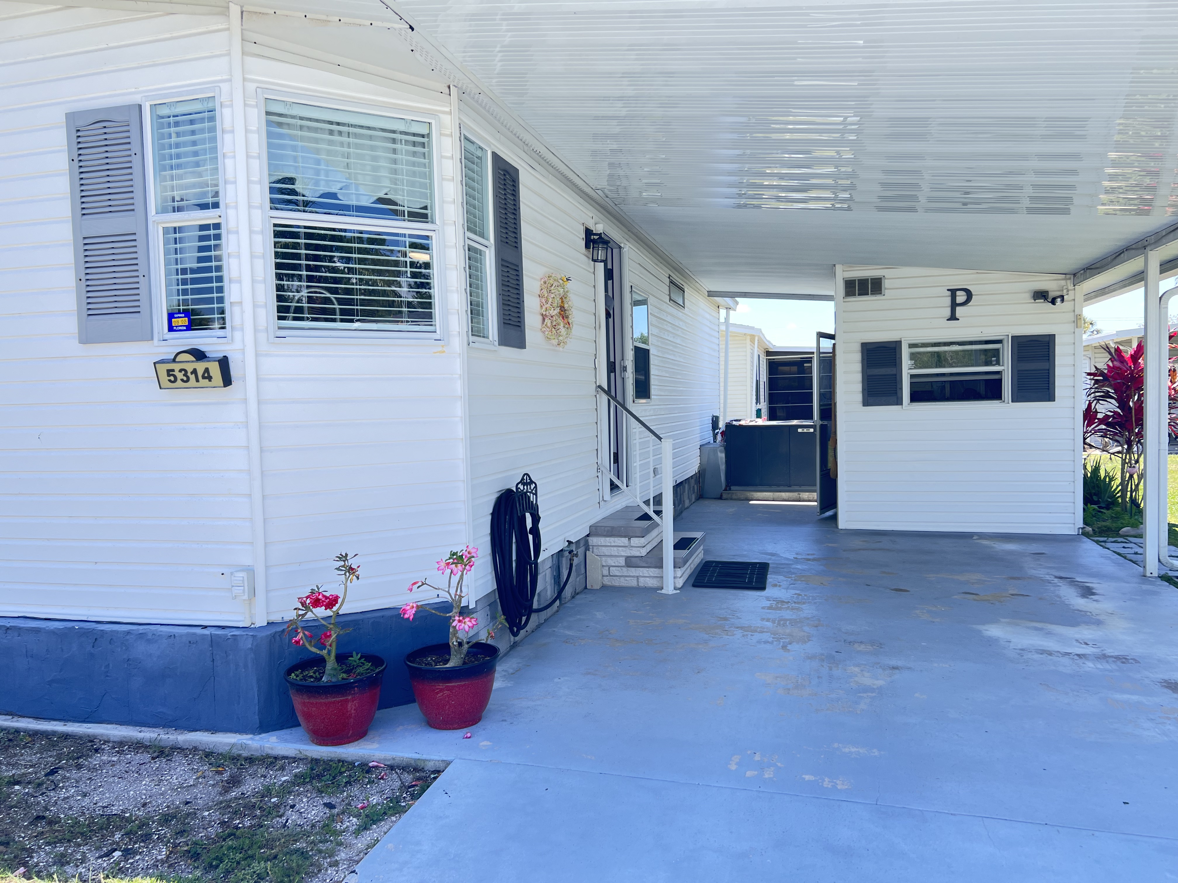 5314 Furness Circle, Lot 390, Sarasota, Florida 34241, 2 Bedrooms Bedrooms, ,2 BathroomsBathrooms,55-Plus Mobile Home,For Sale,Furness Circle, Lot 390,3797
