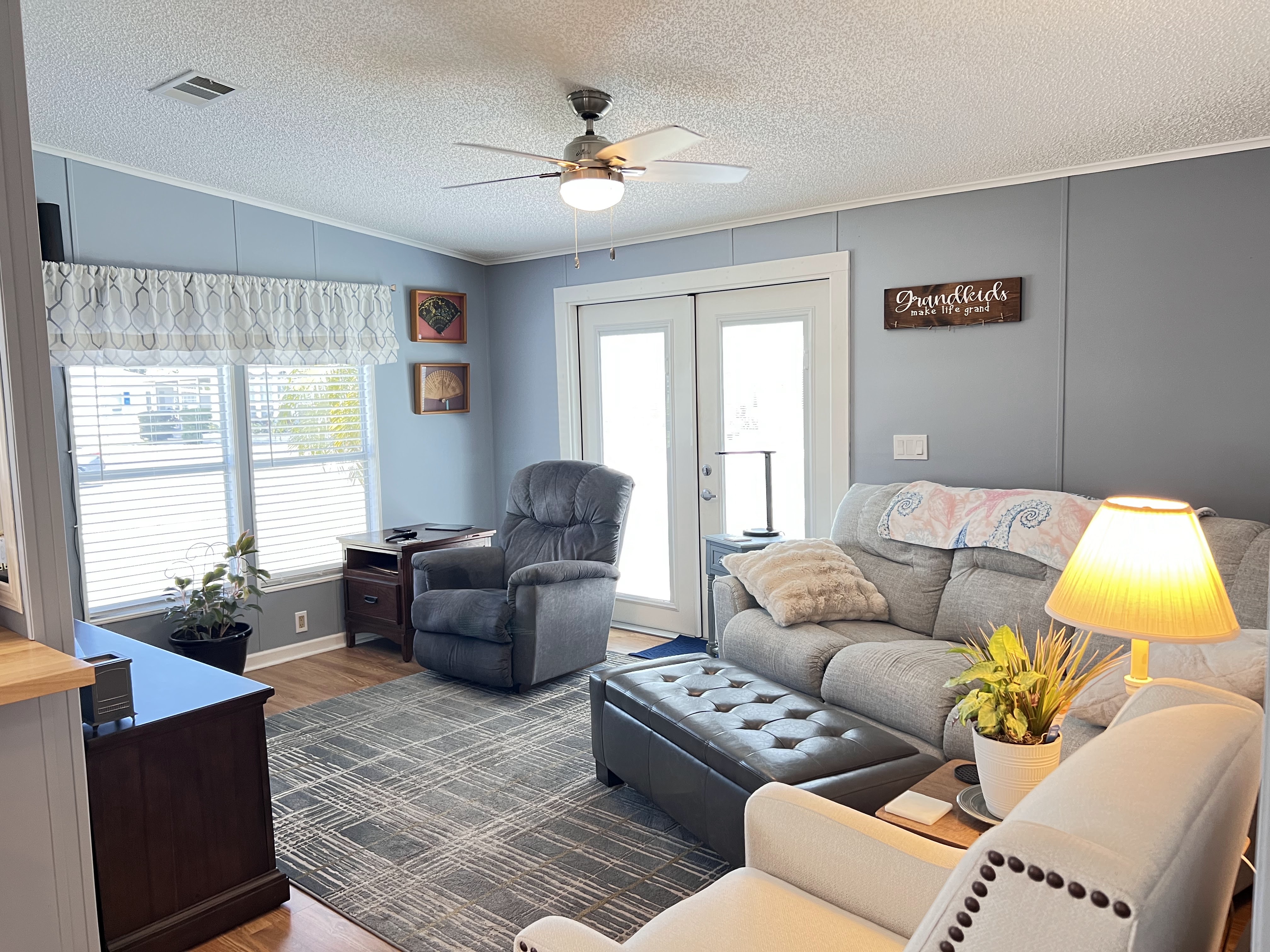 5314 Furness Circle, Lot 390, Sarasota, Florida 34241, 2 Bedrooms Bedrooms, ,2 BathroomsBathrooms,55-Plus Mobile Home,For Sale,Furness Circle, Lot 390,3797