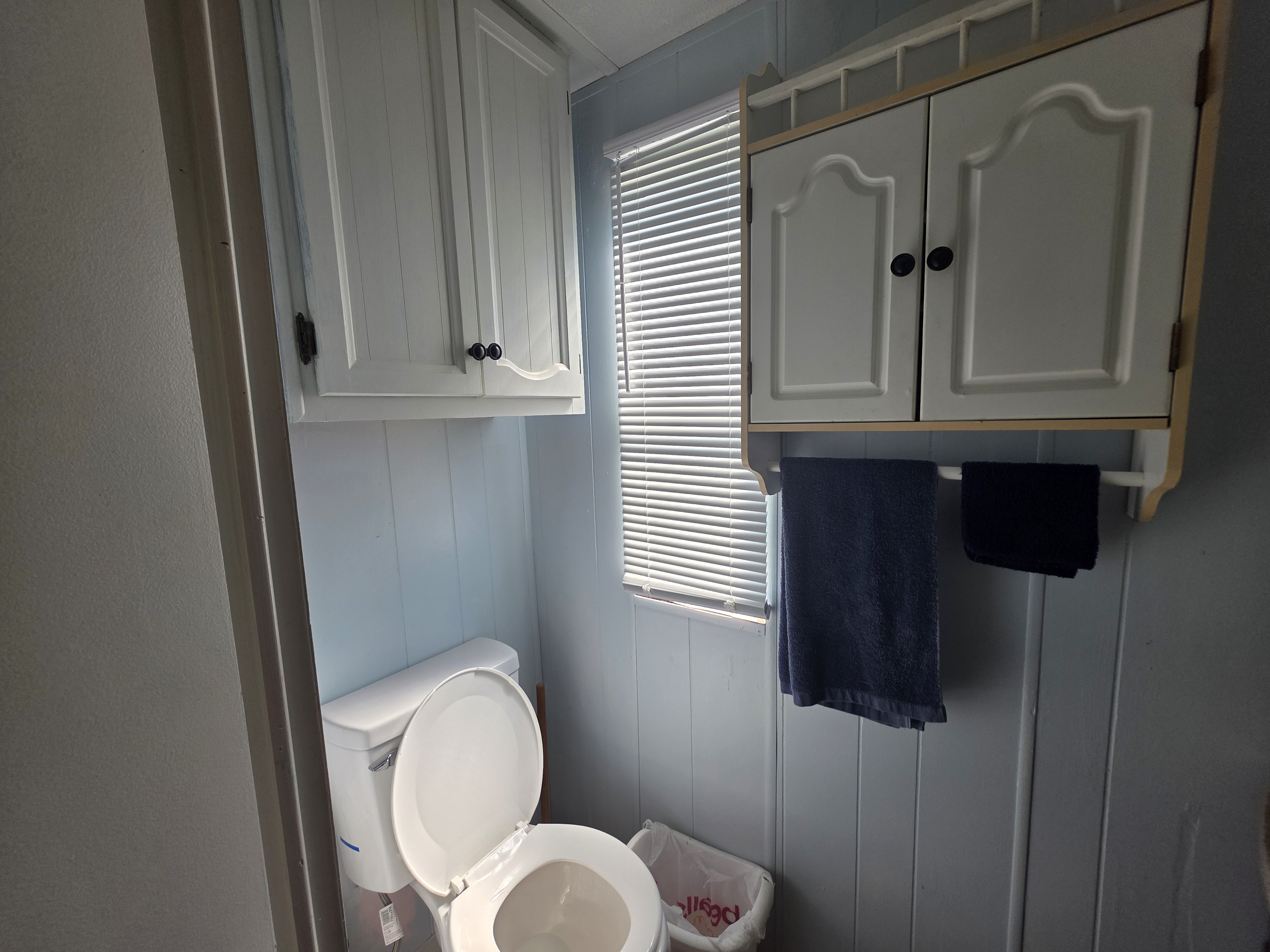 222 May St, Lakeland, Florida 33815, 2 Bedrooms Bedrooms, ,1.5 BathroomsBathrooms,55-Plus Mobile Home,For Sale,May St,3803