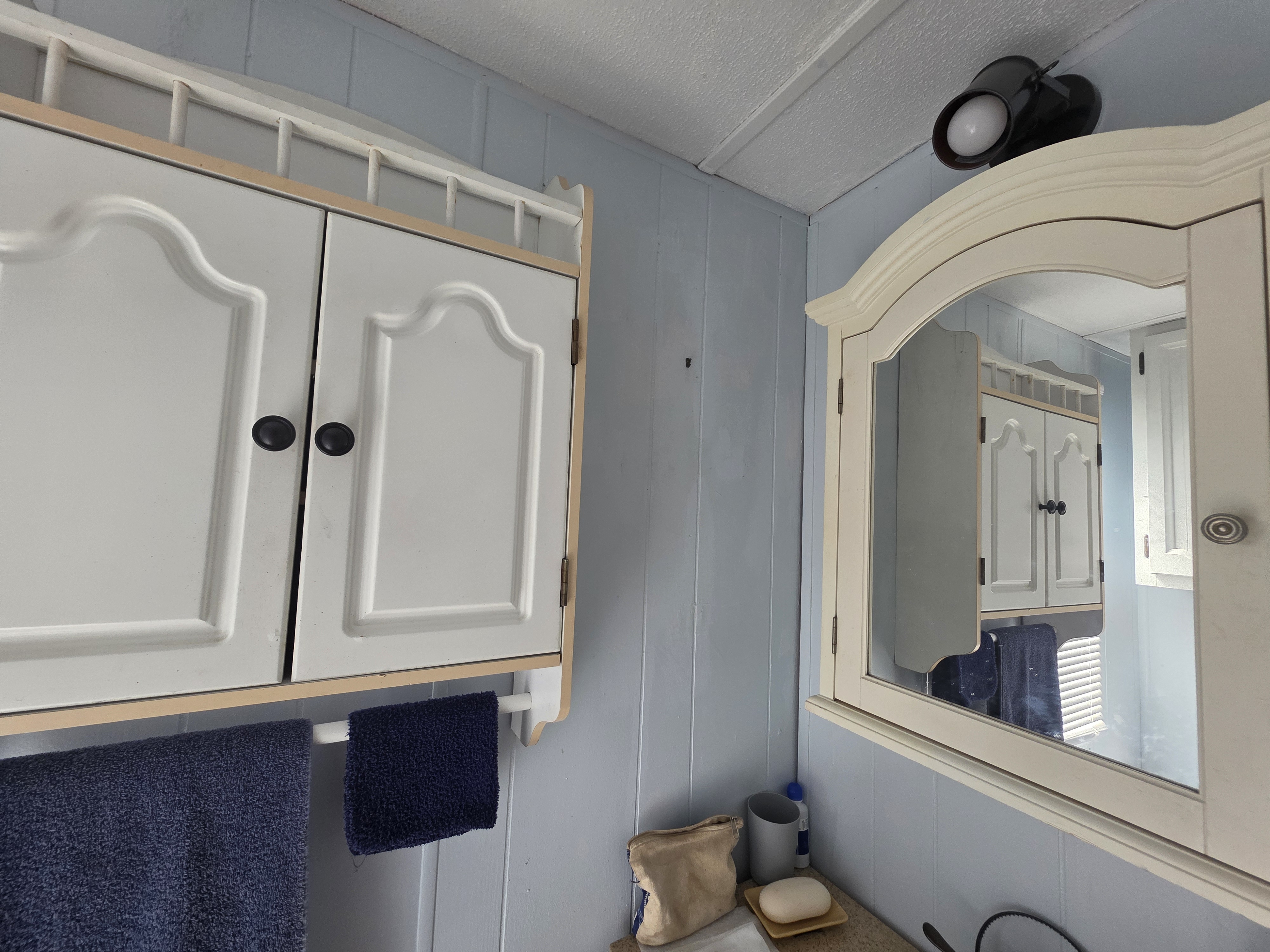 222 May St, Lakeland, Florida 33815, 2 Bedrooms Bedrooms, ,1.5 BathroomsBathrooms,55-Plus Mobile Home,For Sale,May St,3803