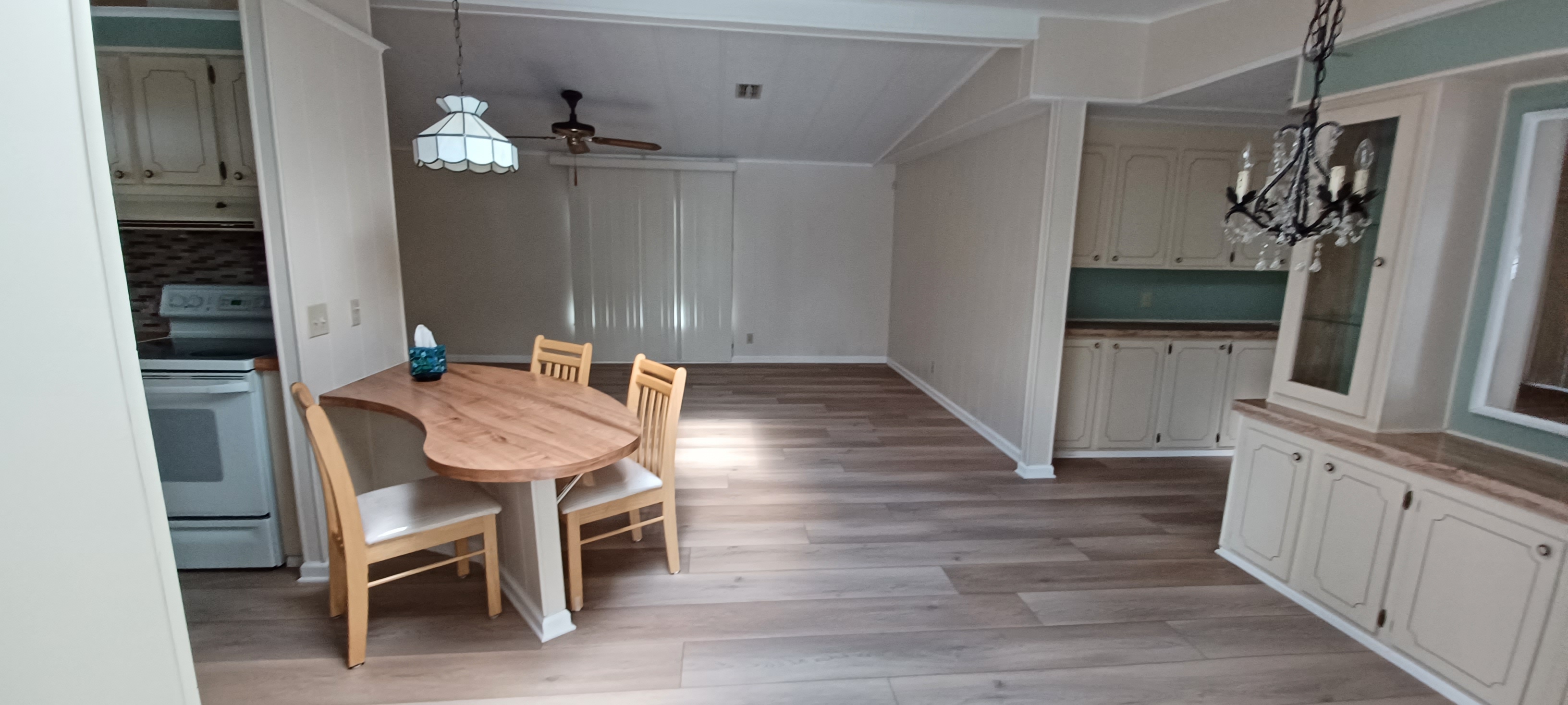 14750 Firestone St, Lot 335, Orlando, Florida 32826, 2 Bedrooms Bedrooms, ,2 BathroomsBathrooms,55-Plus Mobile Home,For Sale,Firestone St, Lot 335,3805