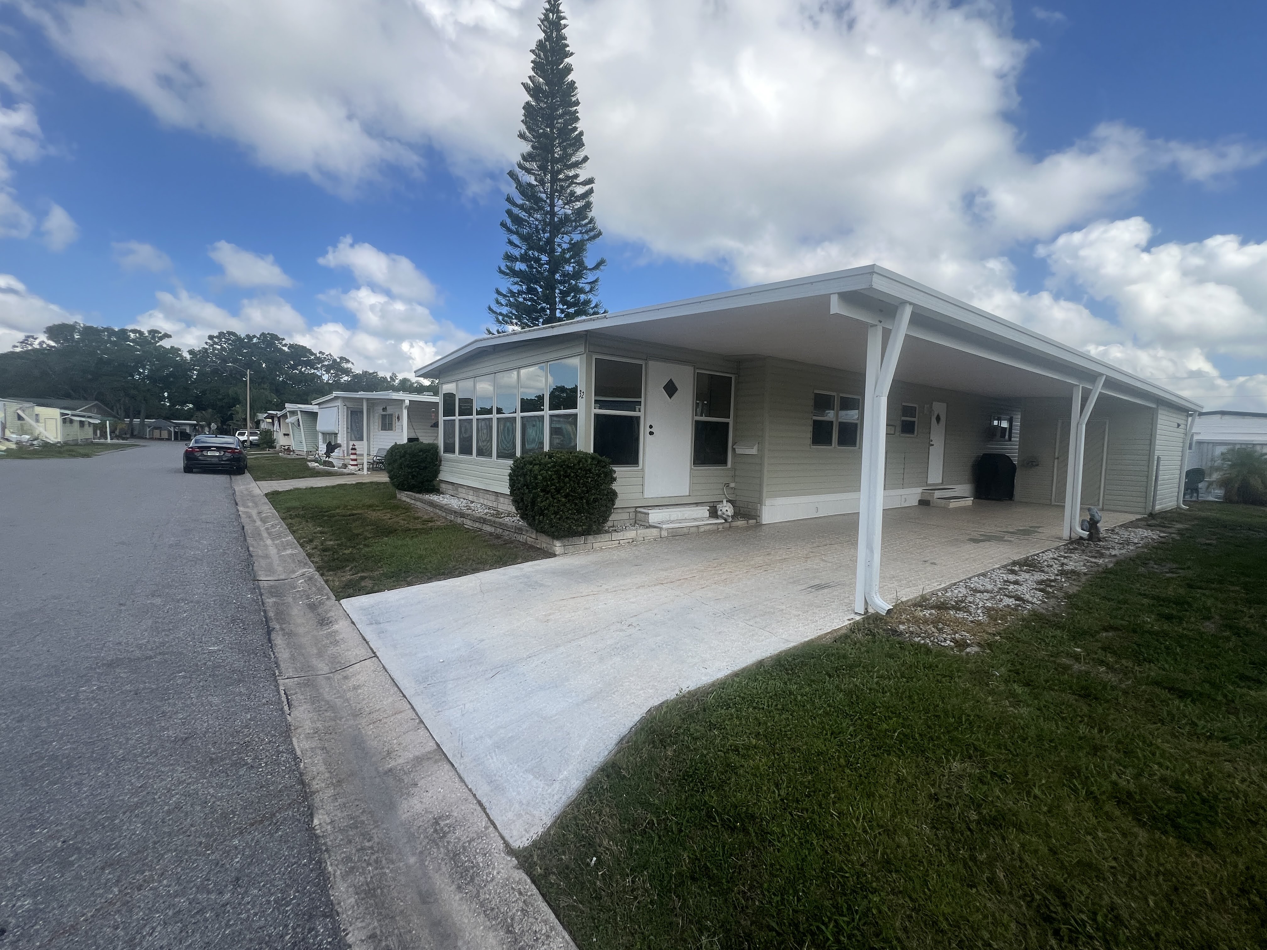 7001 142nd Avenue N, Lot 32, Largo, Florida 33771, 2 Bedrooms Bedrooms, ,2 BathroomsBathrooms,55-Plus Mobile Home,For Sale,142nd Avenue N, Lot 32,3809
