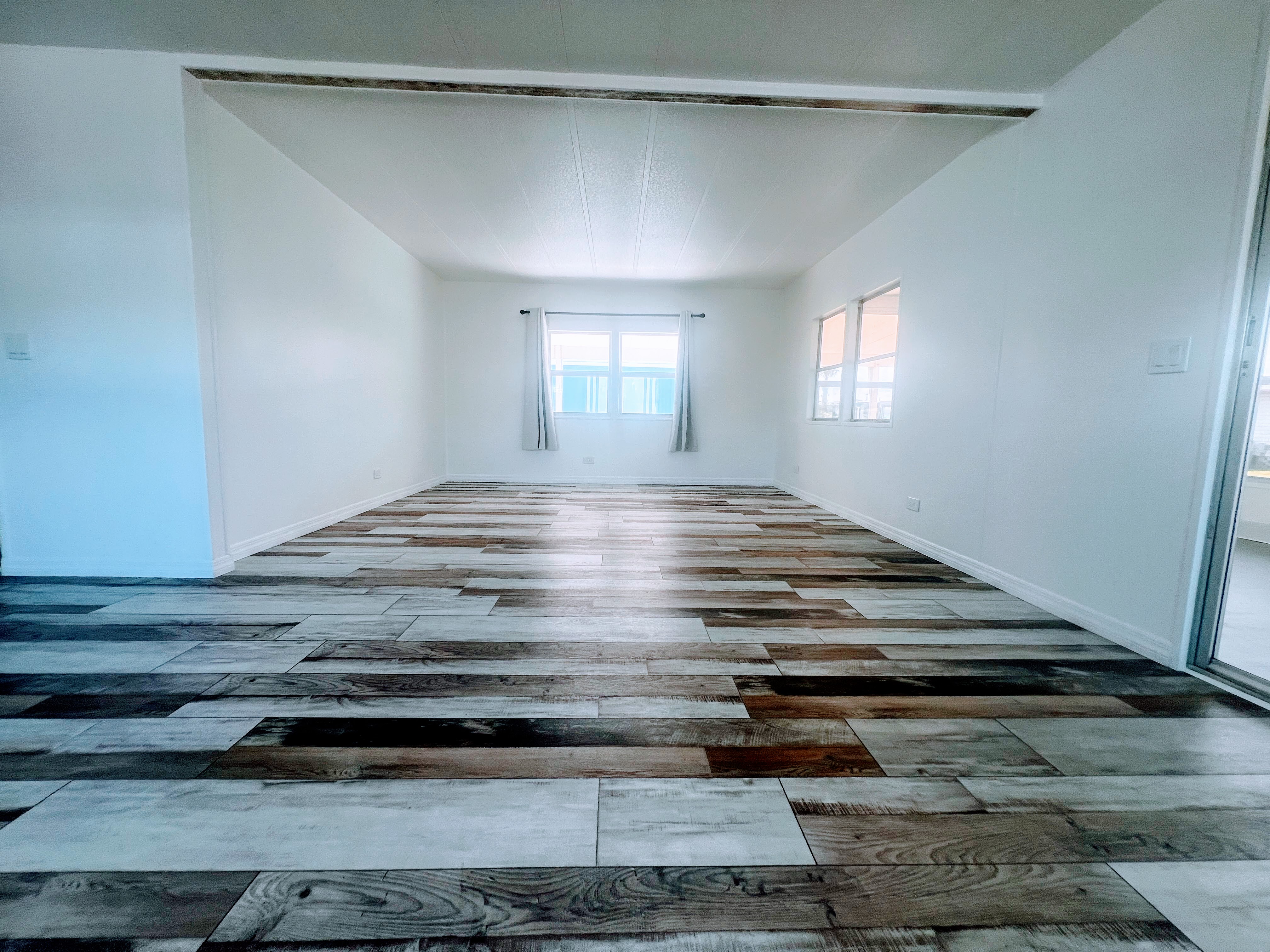 7001 142nd Avenue N, Lot 32, Largo, Florida 33771, 2 Bedrooms Bedrooms, ,2 BathroomsBathrooms,55-Plus Mobile Home,For Sale,142nd Avenue N, Lot 32,3809