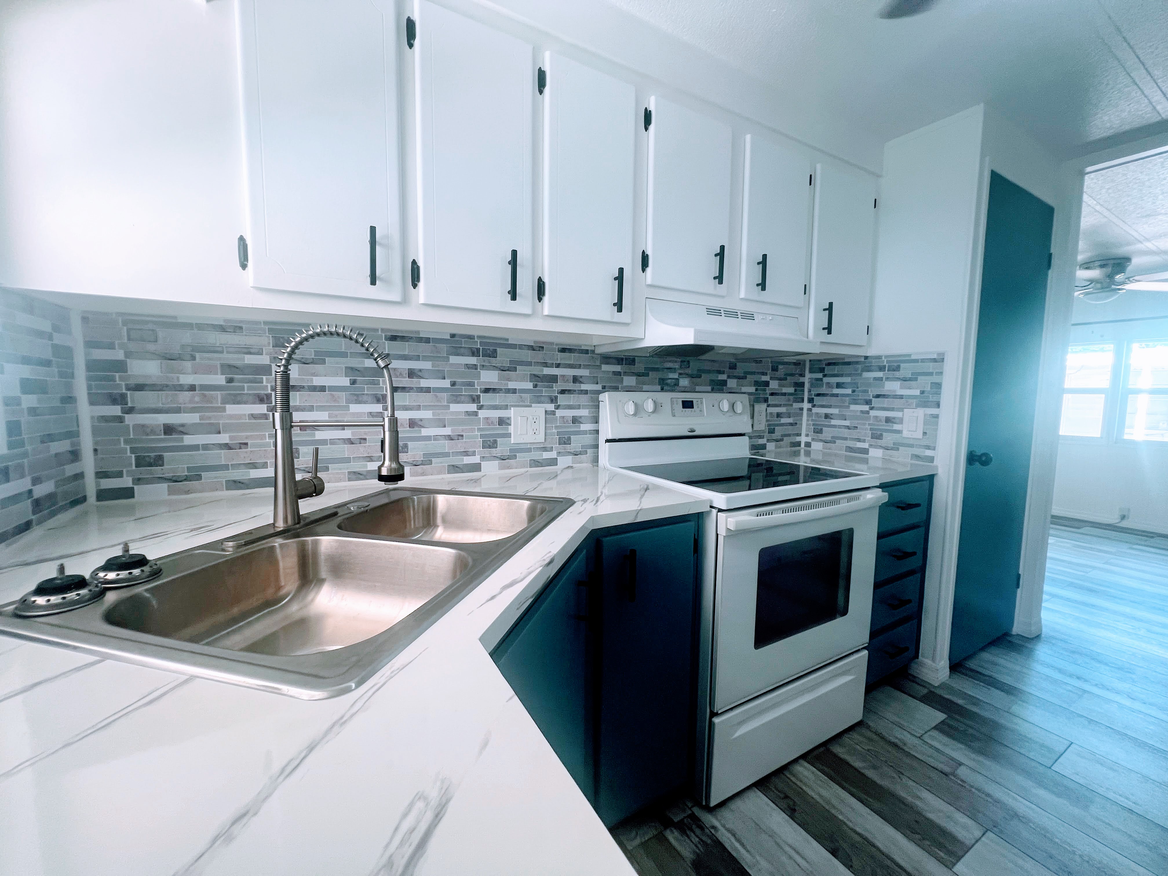 7001 142nd Avenue N, Lot 32, Largo, Florida 33771, 2 Bedrooms Bedrooms, ,2 BathroomsBathrooms,55-Plus Mobile Home,For Sale,142nd Avenue N, Lot 32,3809