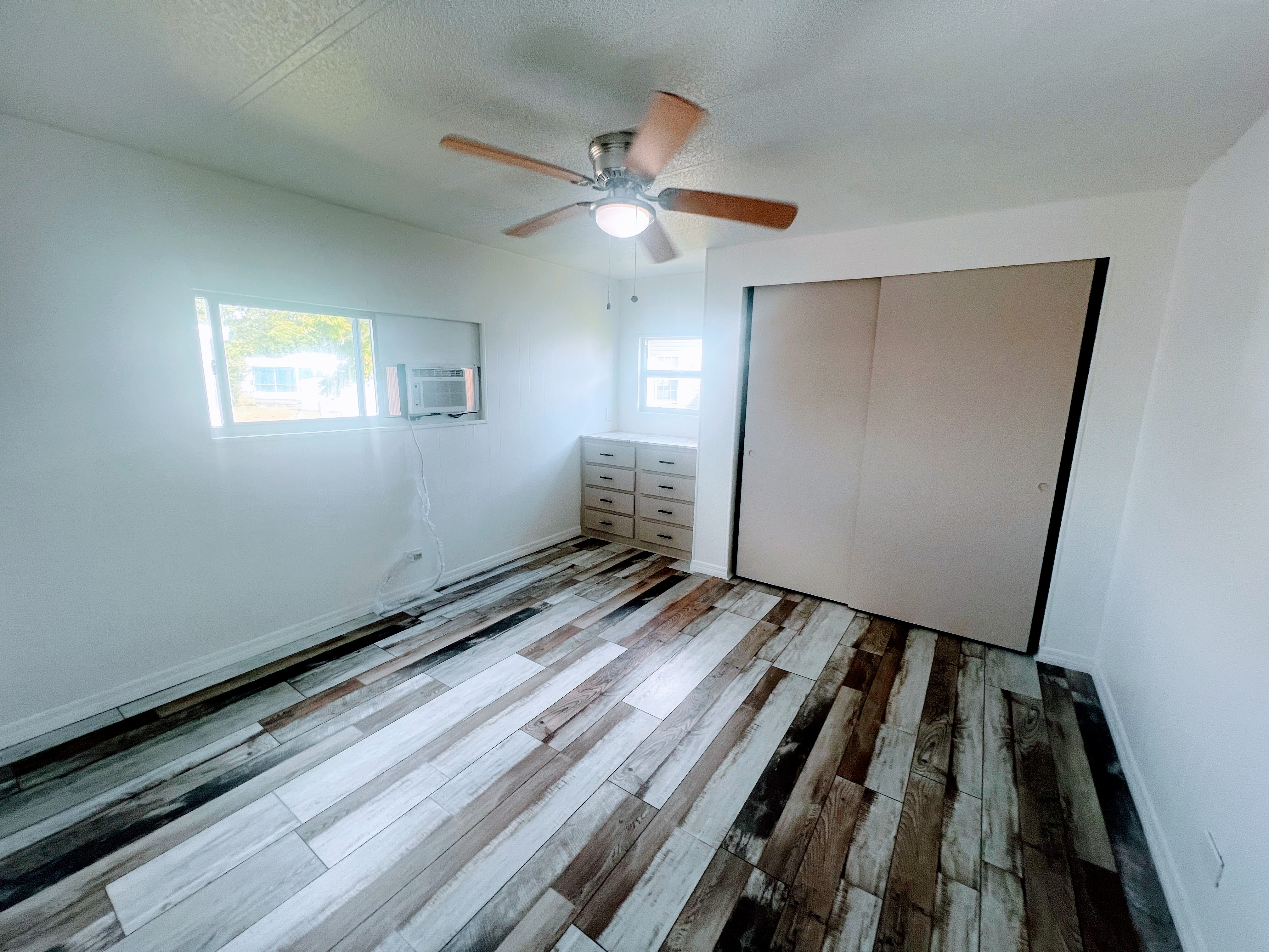 7001 142nd Avenue N, Lot 32, Largo, Florida 33771, 2 Bedrooms Bedrooms, ,2 BathroomsBathrooms,55-Plus Mobile Home,For Sale,142nd Avenue N, Lot 32,3809