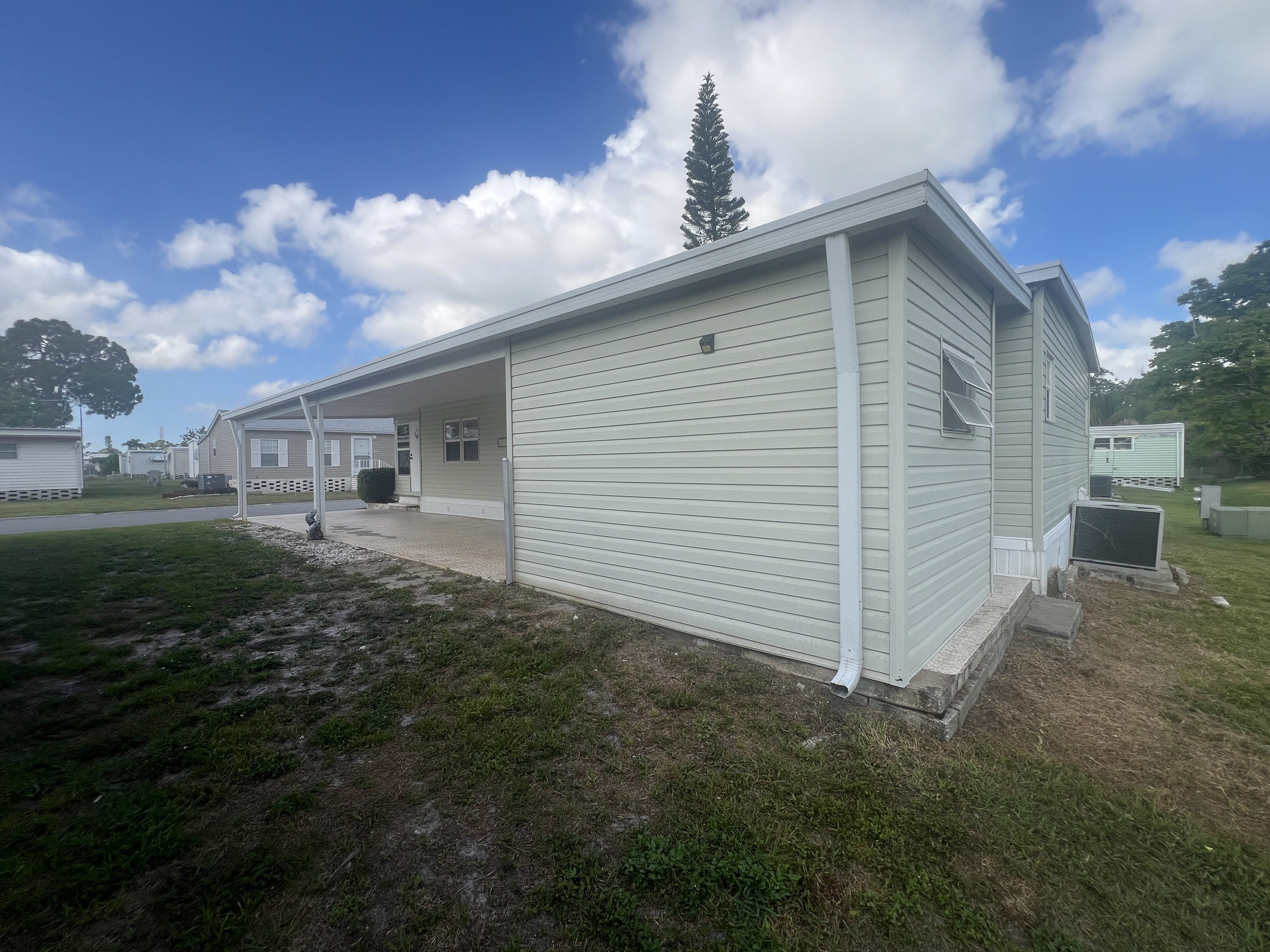7001 142nd Avenue N, Lot 32, Largo, Florida 33771, 2 Bedrooms Bedrooms, ,2 BathroomsBathrooms,55-Plus Mobile Home,For Sale,142nd Avenue N, Lot 32,3809