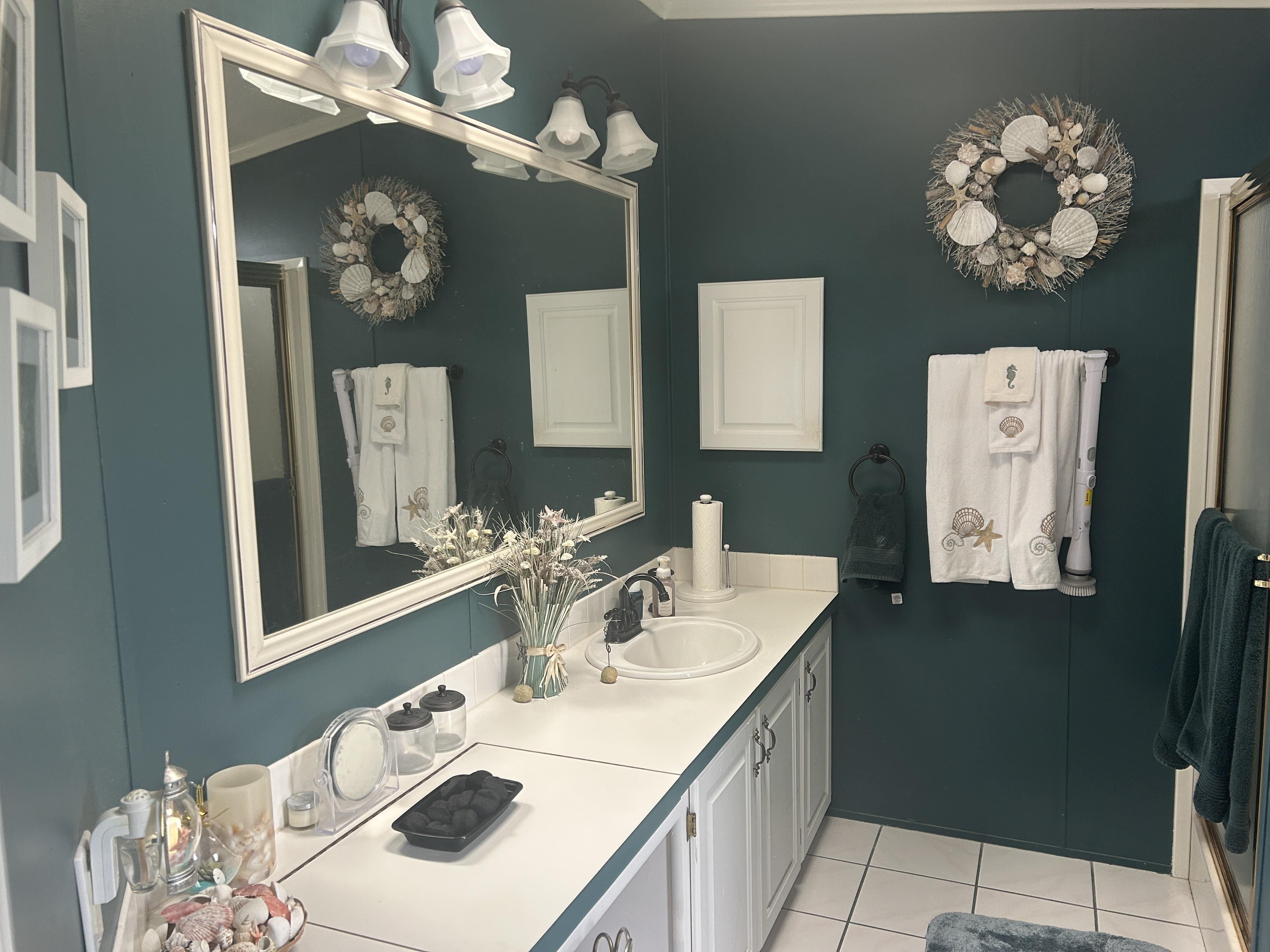 2532 Casa Drive, New Port Richey, Florida 34655, 2 Bedrooms Bedrooms, ,2 BathroomsBathrooms,55-Plus Mobile Home,For Sale,Casa Drive,3811