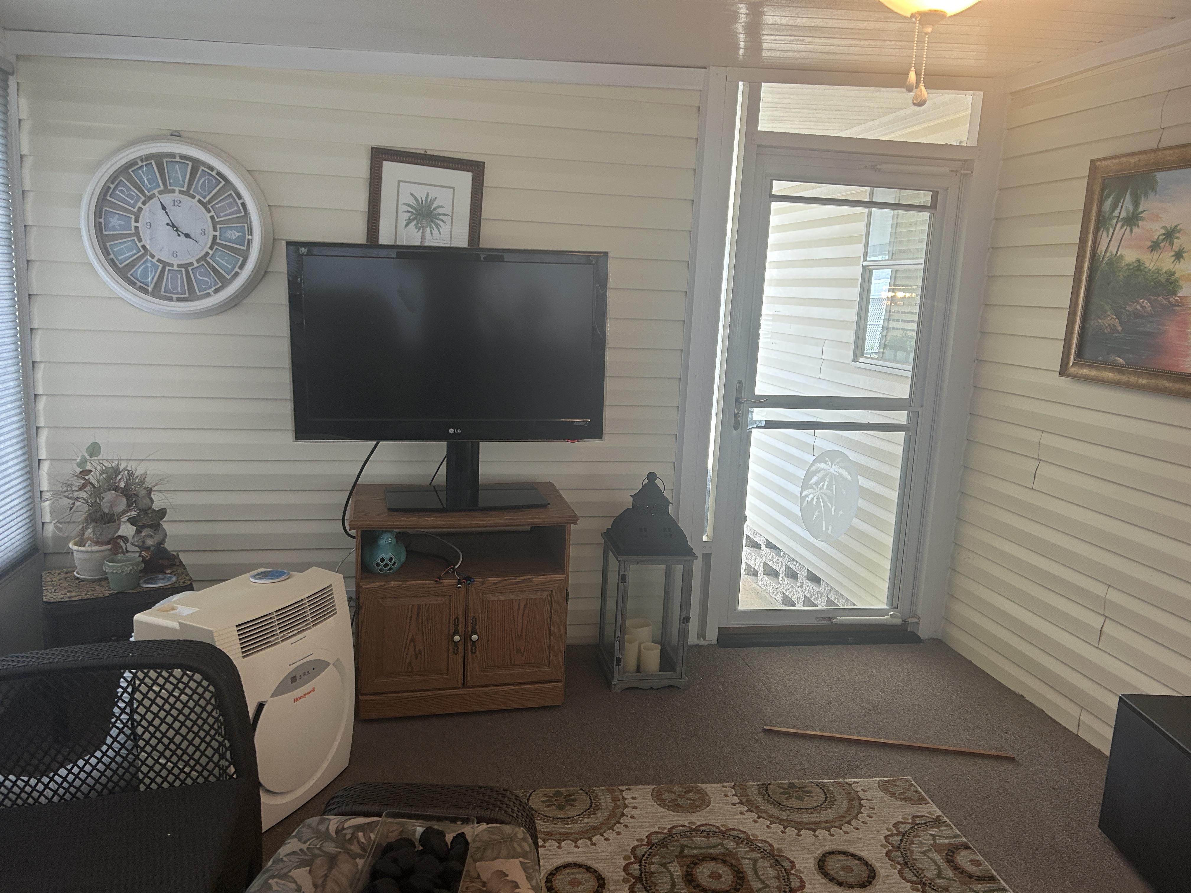 2532 Casa Drive, New Port Richey, Florida 34655, 2 Bedrooms Bedrooms, ,2 BathroomsBathrooms,55-Plus Mobile Home,For Sale,Casa Drive,3811