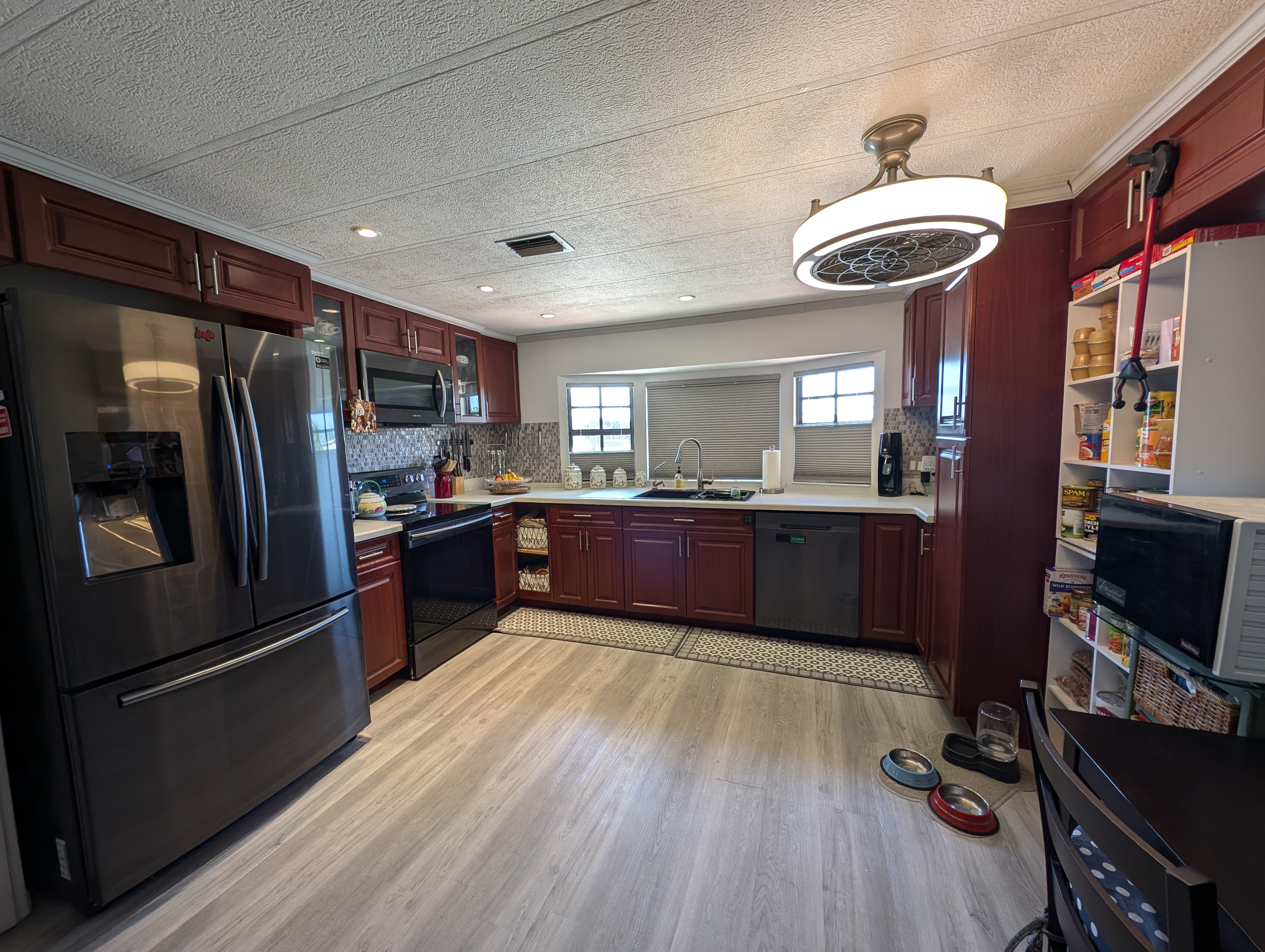 2508 Turtleback Way, Ruskin, Florida 33570, 2 Bedrooms Bedrooms, ,2 BathroomsBathrooms,55-Plus Mobile Home,For Sale,Turtleback Way,3817