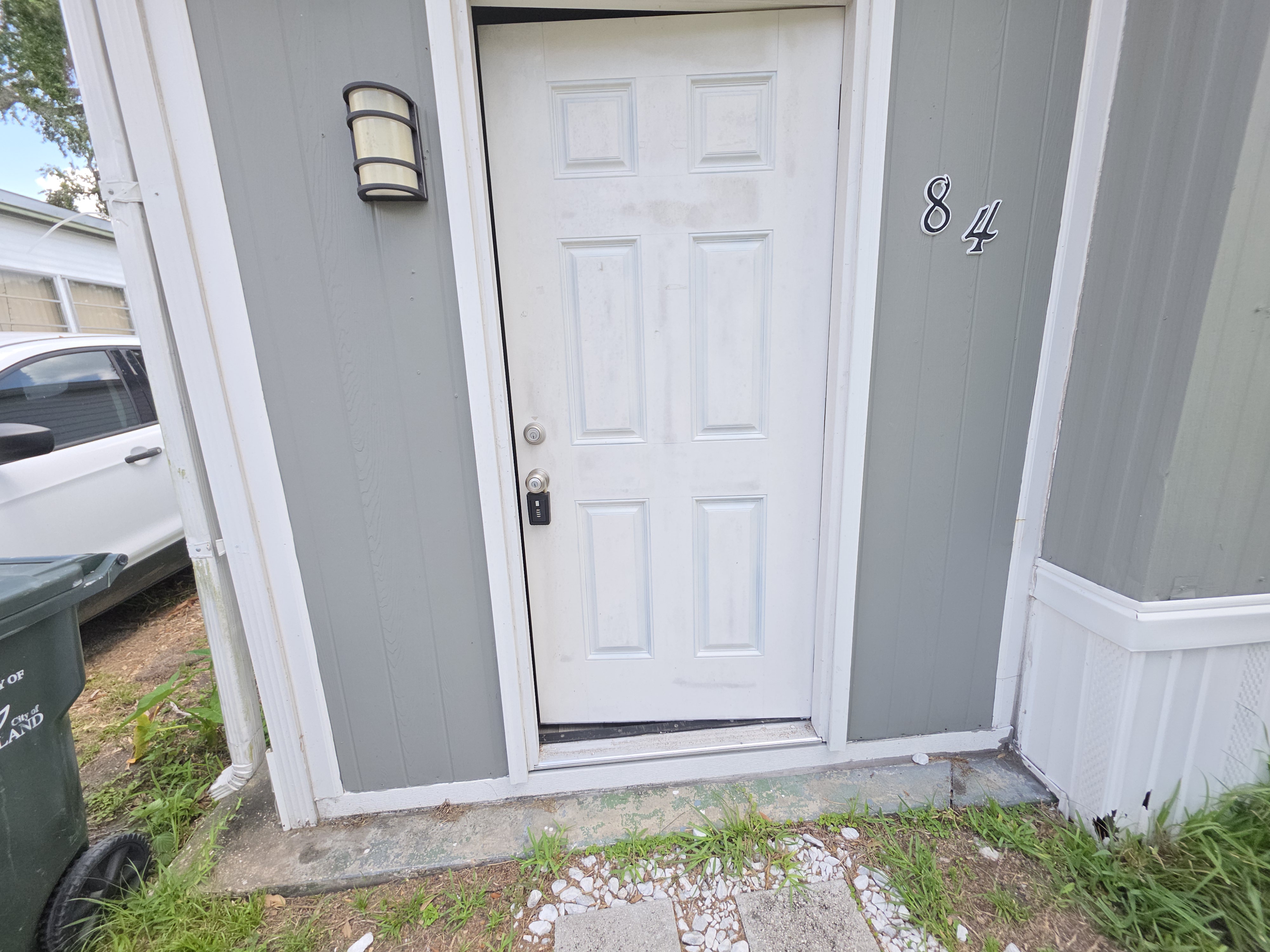 84 Bonisee Circle, Lakeland, Florida 33801, 2 Bedrooms Bedrooms, ,1 BathroomBathrooms,55-Plus Mobile Home,For Sale,Bonisee Circle,3818