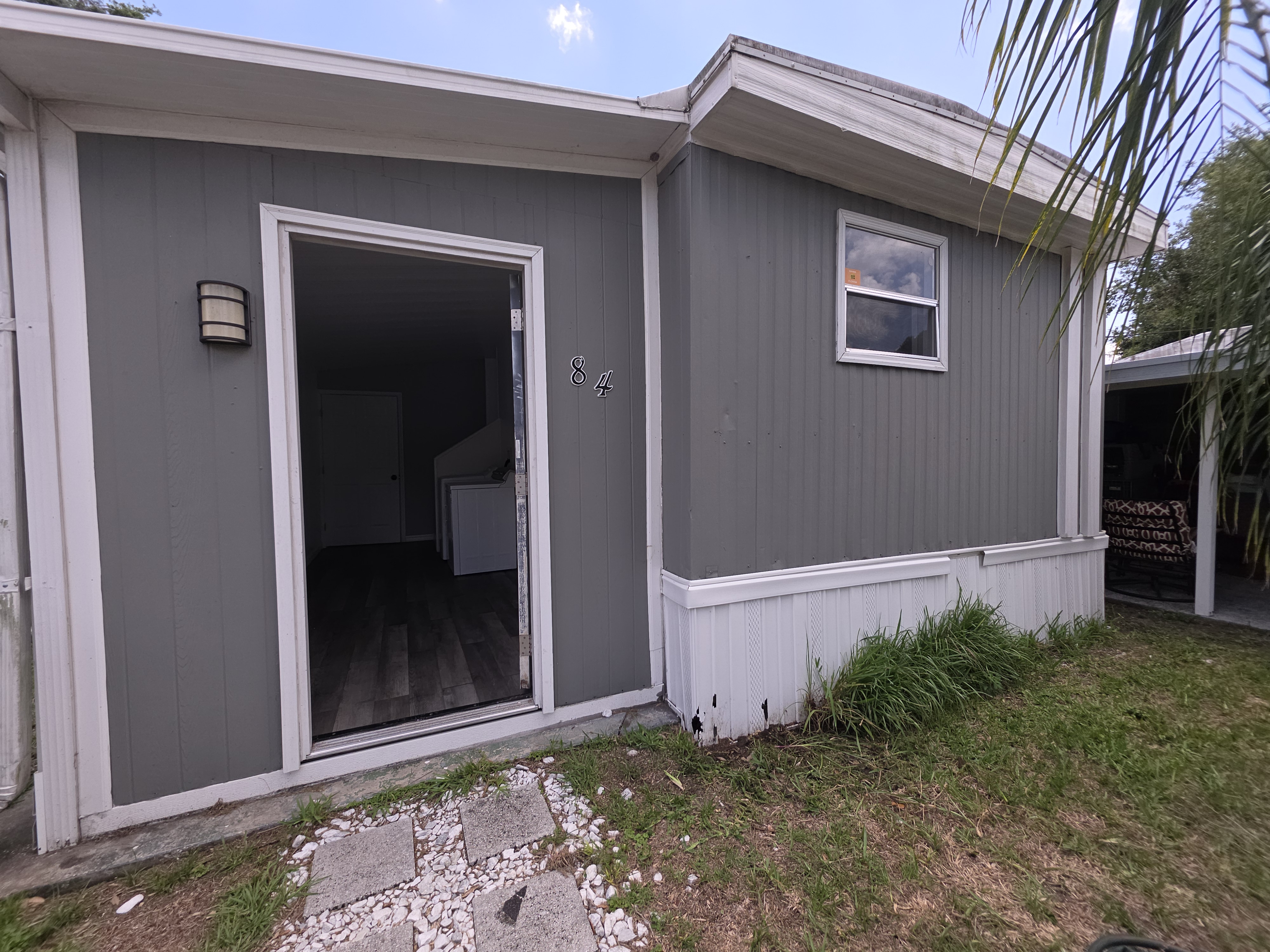 84 Bonisee Circle, Lakeland, Florida 33801, 2 Bedrooms Bedrooms, ,1 BathroomBathrooms,55-Plus Mobile Home,For Sale,Bonisee Circle,3818