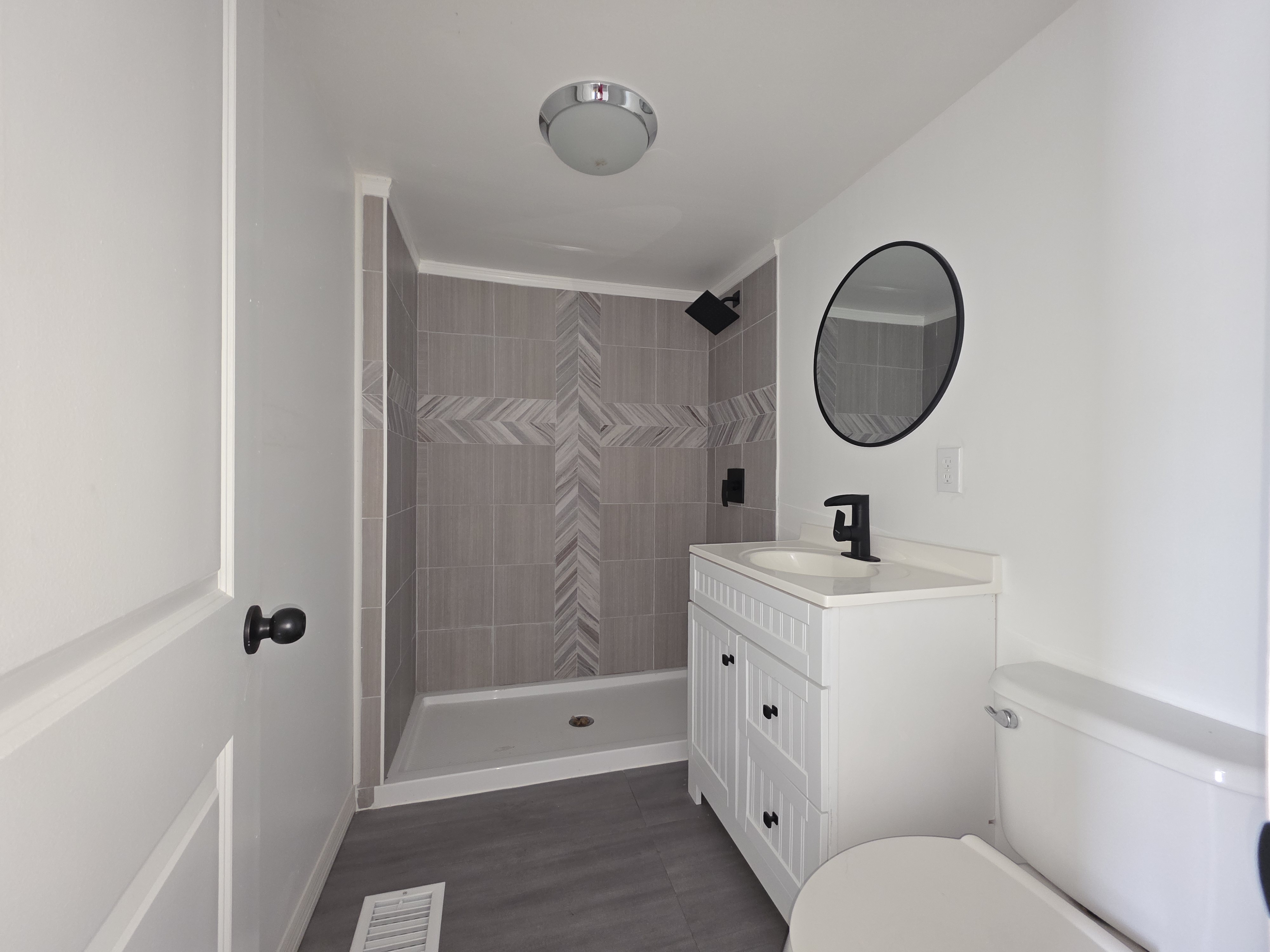 84 Bonisee Circle, Lakeland, Florida 33801, 2 Bedrooms Bedrooms, ,1 BathroomBathrooms,55-Plus Mobile Home,For Sale,Bonisee Circle,3818