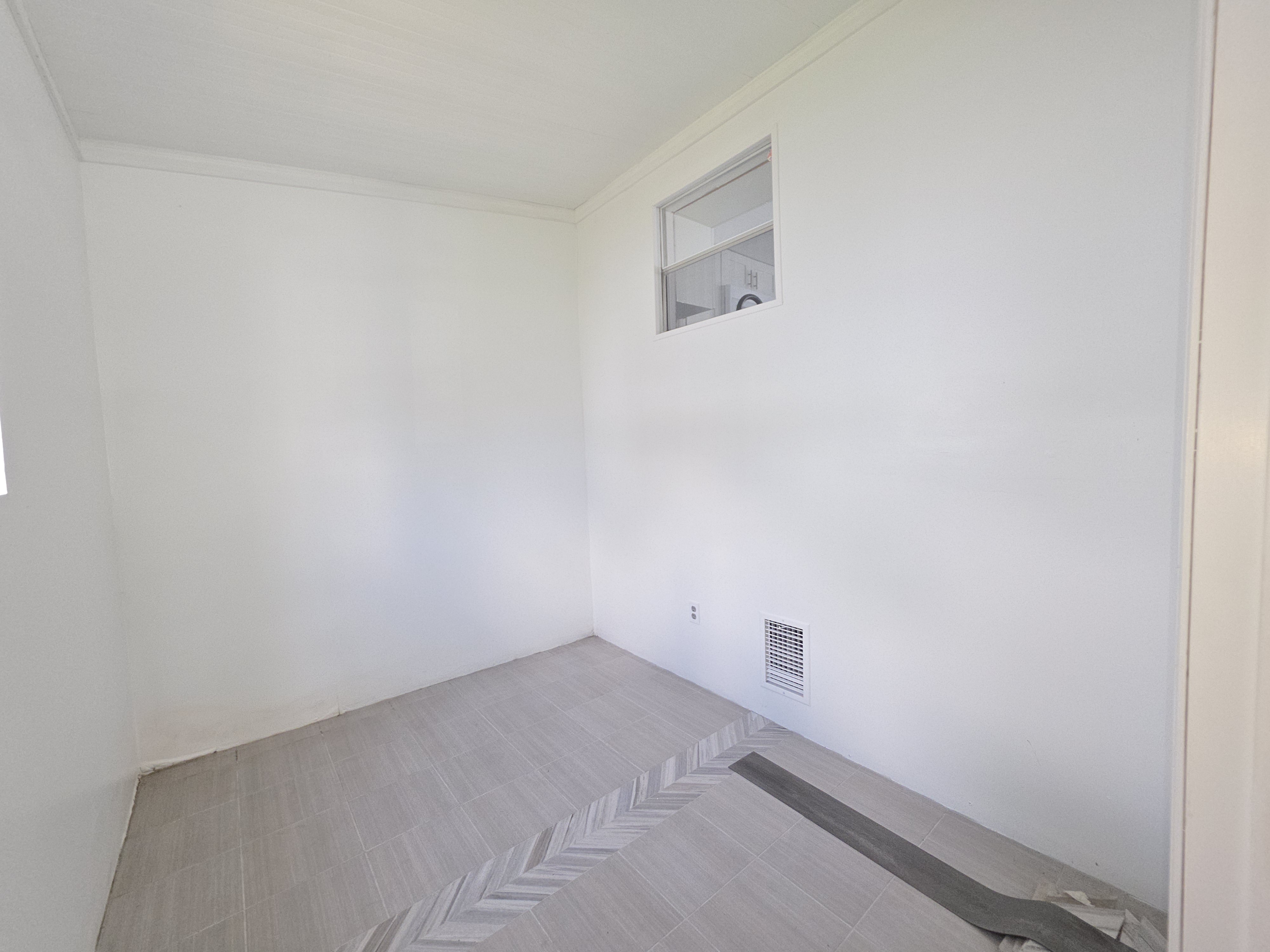 84 Bonisee Circle, Lakeland, Florida 33801, 2 Bedrooms Bedrooms, ,1 BathroomBathrooms,55-Plus Mobile Home,For Sale,Bonisee Circle,3818