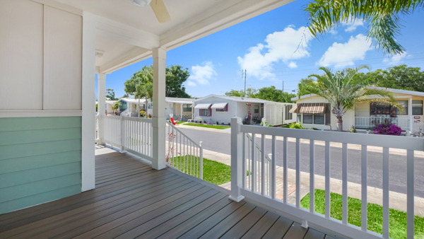 100 Hampton Road, Lot 281, Clearwater, Florida 33759, 2 Bedrooms Bedrooms, ,2 BathroomsBathrooms,55-Plus Mobile Home,For Sale,Hampton Road, Lot 281,3823