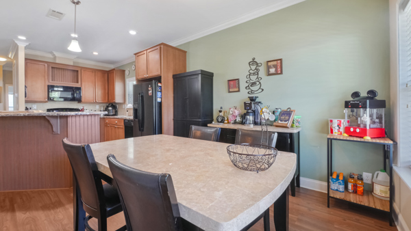 100 Hampton Road, Lot 281, Clearwater, Florida 33759, 2 Bedrooms Bedrooms, ,2 BathroomsBathrooms,55-Plus Mobile Home,For Sale,Hampton Road, Lot 281,3823