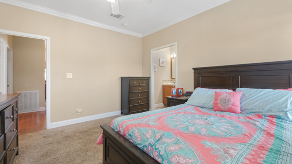 100 Hampton Road, Lot 281, Clearwater, Florida 33759, 2 Bedrooms Bedrooms, ,2 BathroomsBathrooms,55-Plus Mobile Home,For Sale,Hampton Road, Lot 281,3823