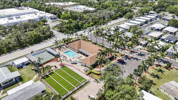 100 Hampton Road, Lot 281, Clearwater, Florida 33759, 2 Bedrooms Bedrooms, ,2 BathroomsBathrooms,55-Plus Mobile Home,For Sale,Hampton Road, Lot 281,3823