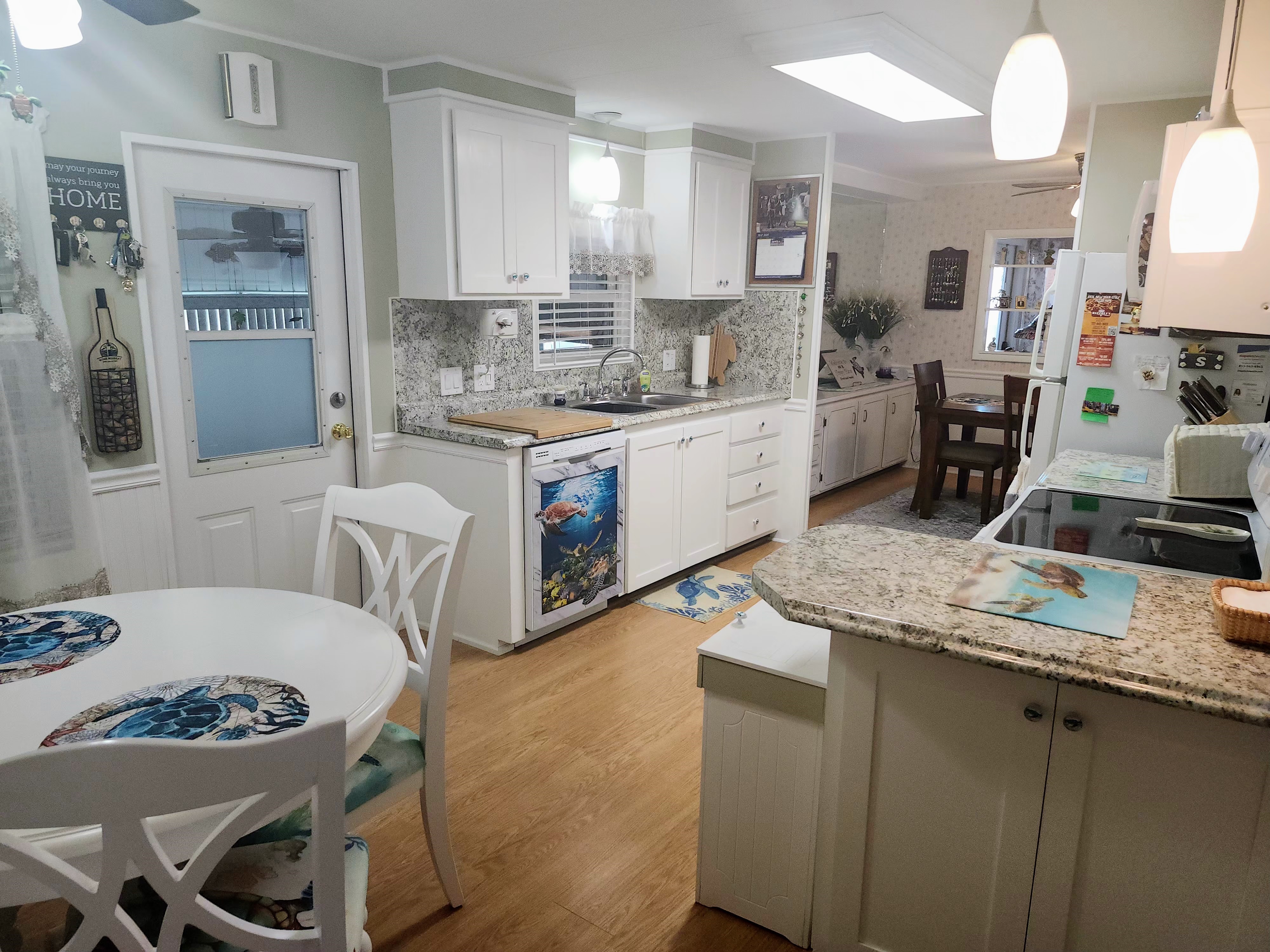 29081 US Hwy 19 N, Lot 262, Clearwater, Florida 33761, 2 Bedrooms Bedrooms, ,2 BathroomsBathrooms,55-Plus Mobile Home,For Sale,US Hwy 19 N, Lot 262,3831