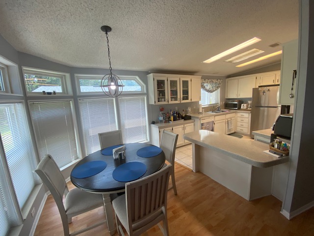 4318 Dirkshire Loop, Lot 873, Lakeland, Florida 32801, 2 Bedrooms Bedrooms, ,2 BathroomsBathrooms,55-Plus Mobile Home,For Sale,Dirkshire Loop, Lot 873,3832