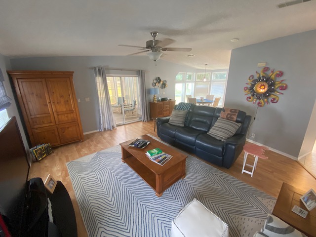 4318 Dirkshire Loop, Lot 873, Lakeland, Florida 32801, 2 Bedrooms Bedrooms, ,2 BathroomsBathrooms,55-Plus Mobile Home,For Sale,Dirkshire Loop, Lot 873,3832
