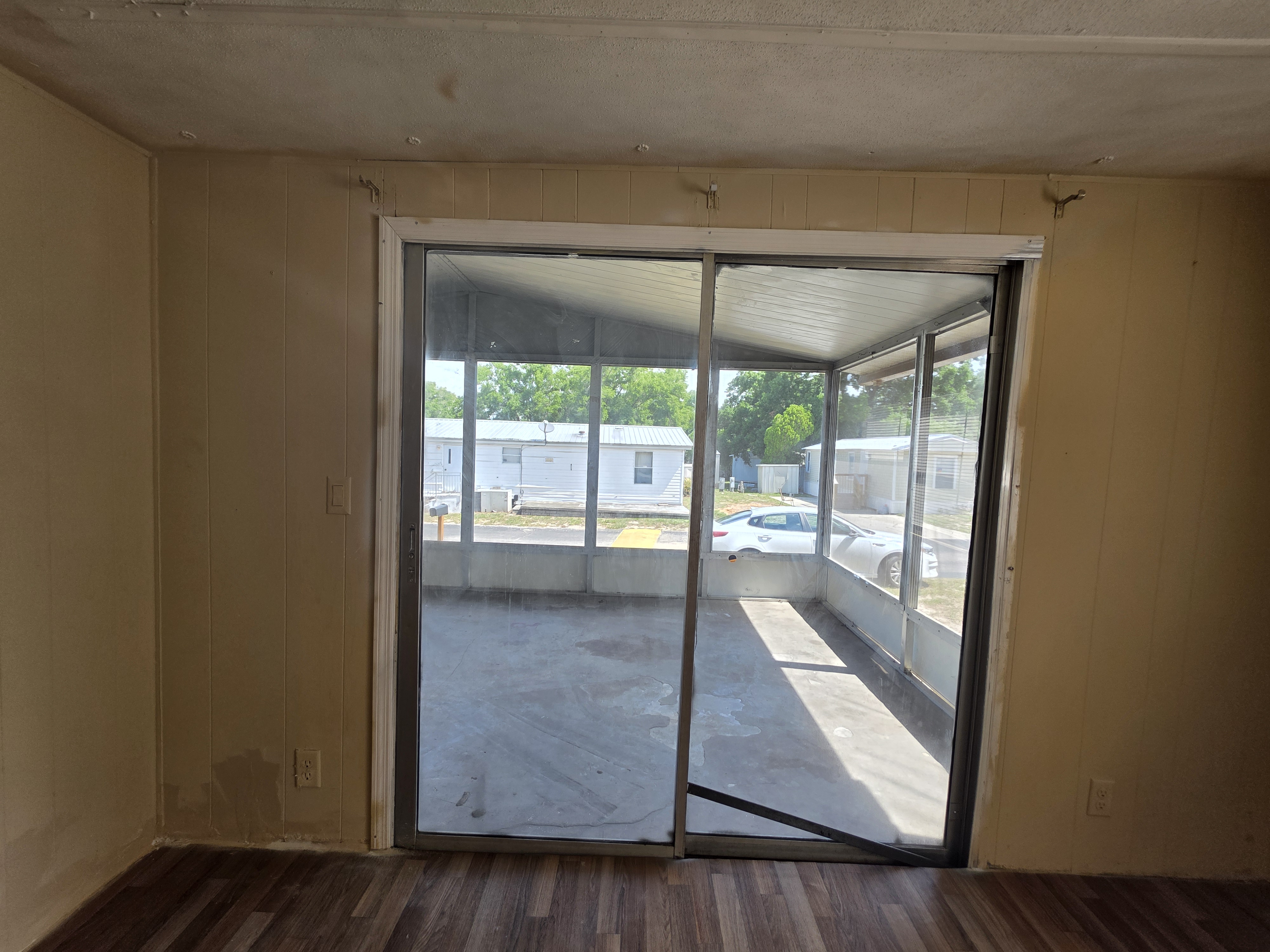 11533 Galway Road, Lot 107, Seffner, Florida 33584, 3 Bedrooms Bedrooms, ,2 BathroomsBathrooms,All - Age Mobile Home,For Sale,Galway Road, Lot 107,3833