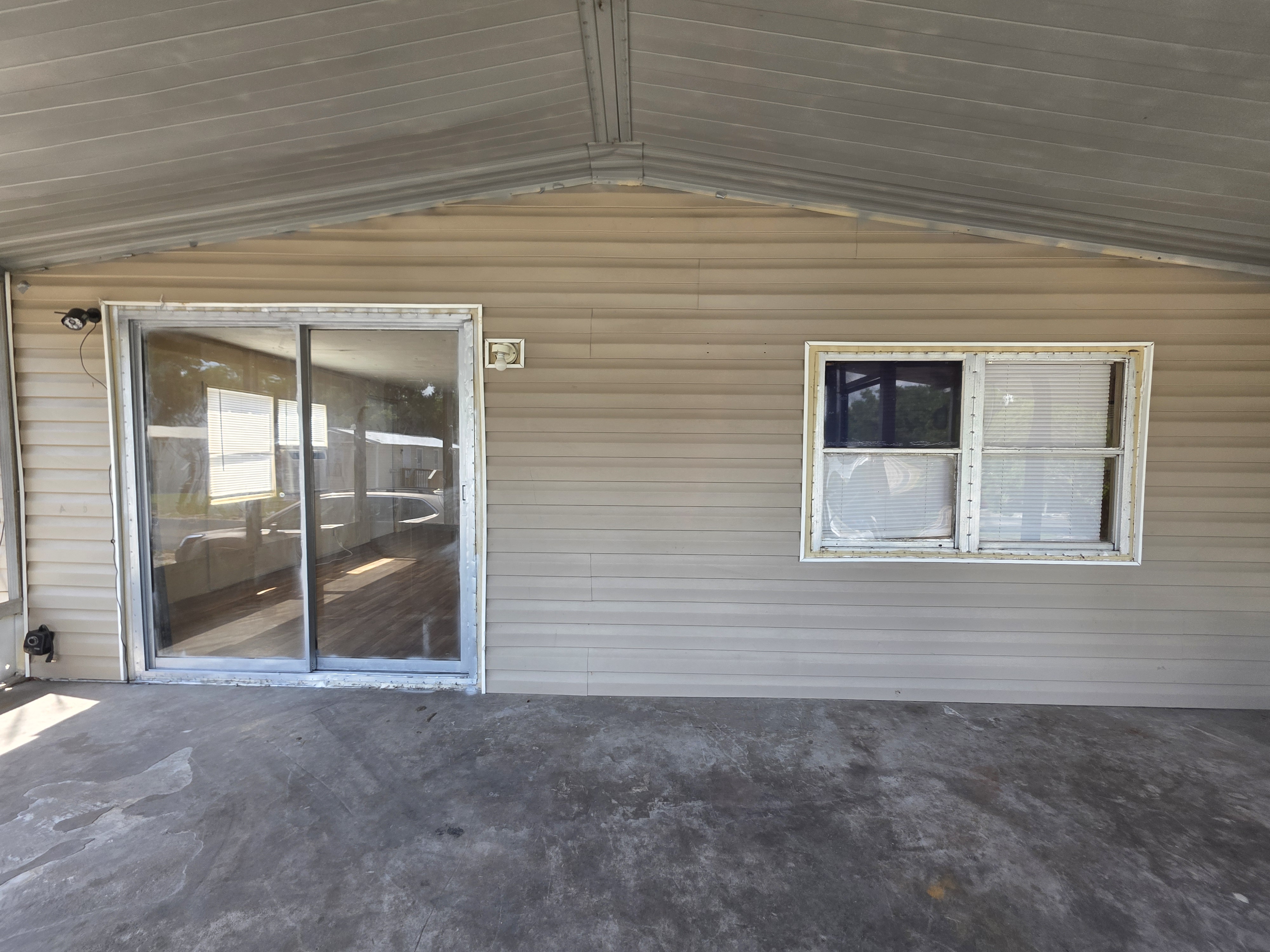 11533 Galway Road, Lot 107, Seffner, Florida 33584, 3 Bedrooms Bedrooms, ,2 BathroomsBathrooms,All - Age Mobile Home,For Sale,Galway Road, Lot 107,3833