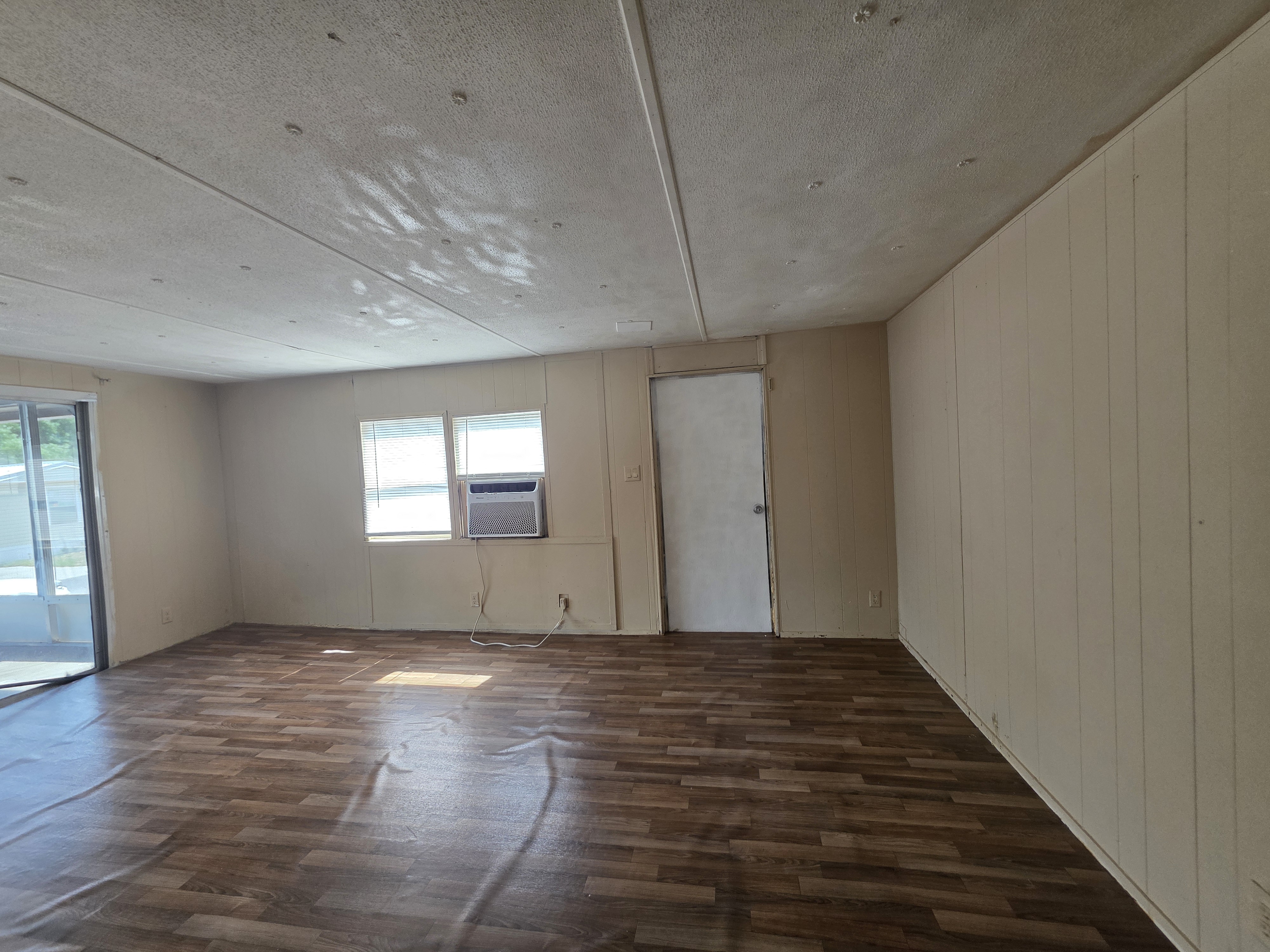 11533 Galway Road, Lot 107, Seffner, Florida 33584, 3 Bedrooms Bedrooms, ,2 BathroomsBathrooms,All - Age Mobile Home,For Sale,Galway Road, Lot 107,3833