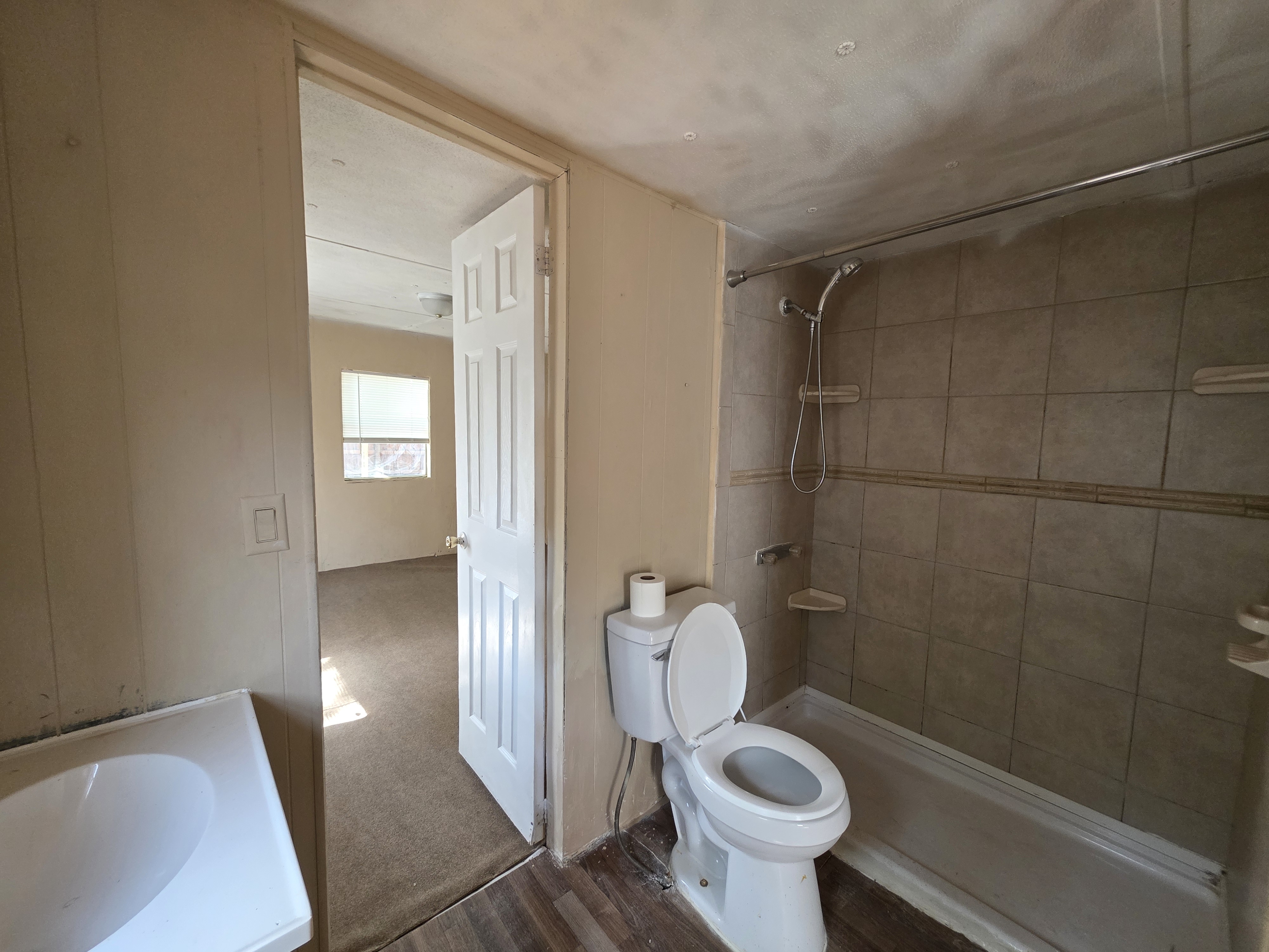 11533 Galway Road, Lot 107, Seffner, Florida 33584, 3 Bedrooms Bedrooms, ,2 BathroomsBathrooms,All - Age Mobile Home,For Sale,Galway Road, Lot 107,3833