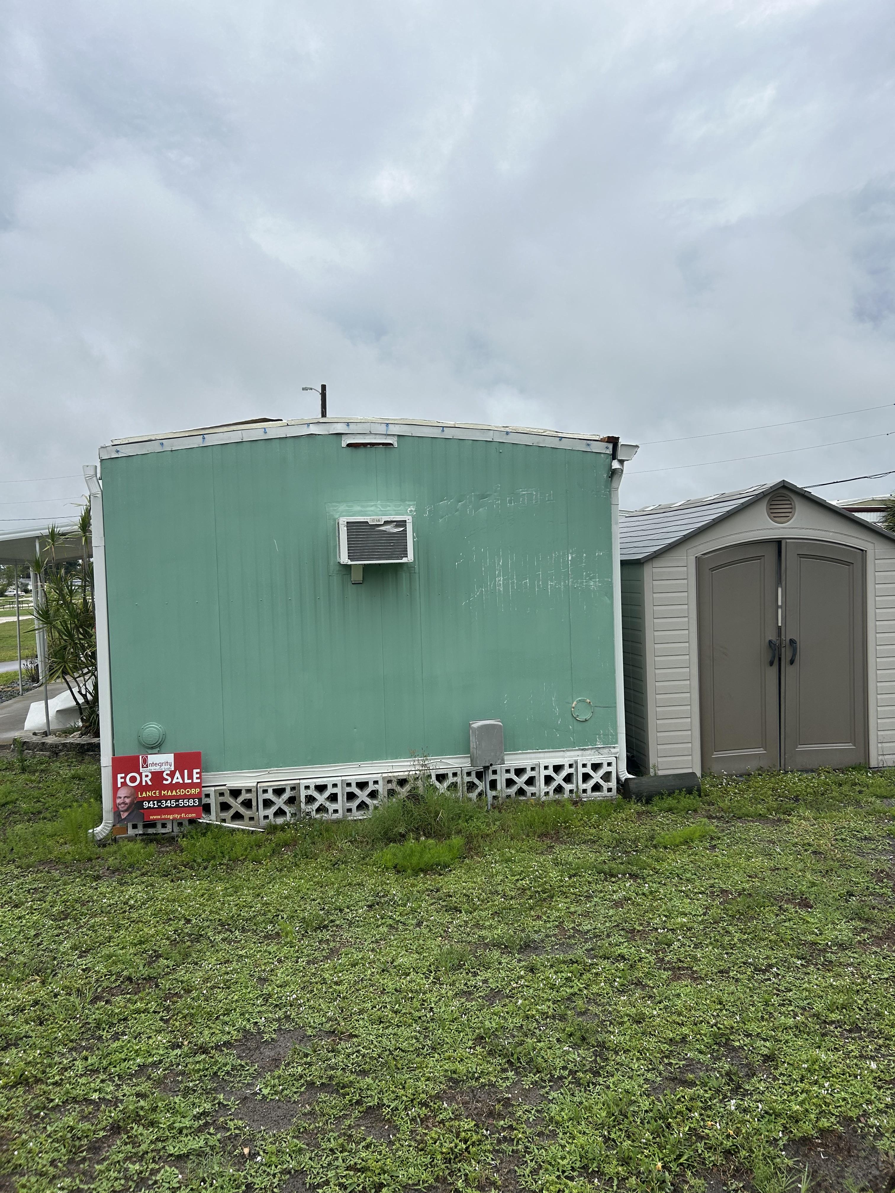 23 Azure Avenue, Palmetto, Florida 34221, 1 Bedroom Bedrooms, ,1 BathroomBathrooms,55-Plus Mobile Home,For Sale,Azure Avenue,3838