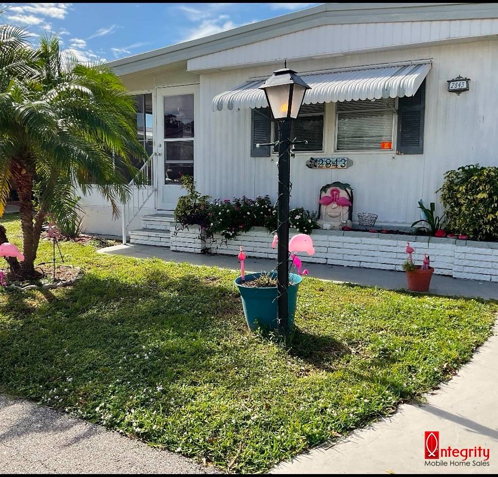 2843 Palm Lake Drive, Sarasota, Florida 34234, 2 Bedrooms Bedrooms, ,2 BathroomsBathrooms,55-Plus Mobile Home,For Sale,Palm Lake Drive,3853
