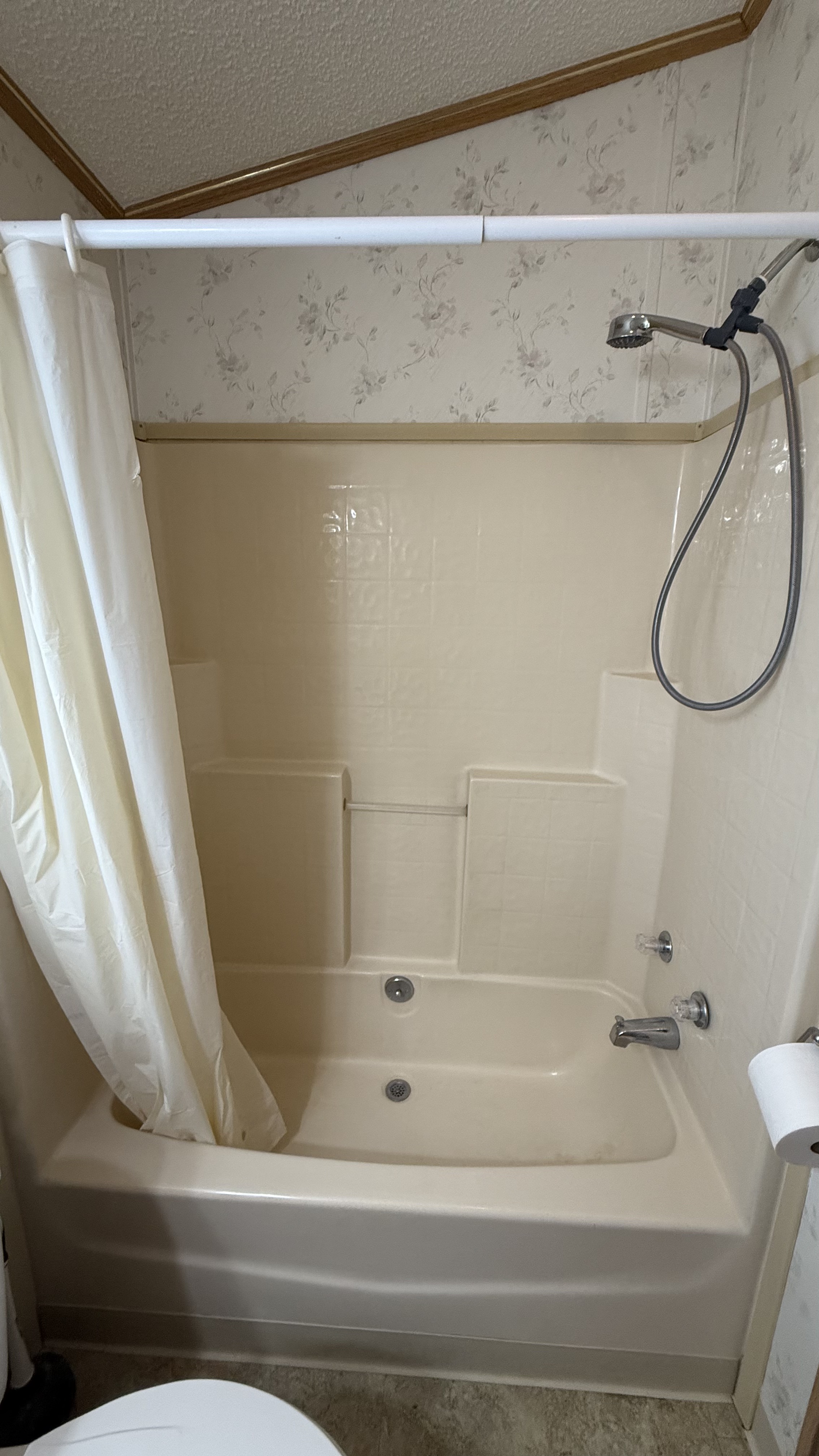 4421 Lane Road, Lot 60B, Zephyrhills, Florida 33541, 1 Bedroom Bedrooms, ,1 BathroomBathrooms,55-Plus Mobile Home,For Sale,Lane Road, Lot 60B,3855