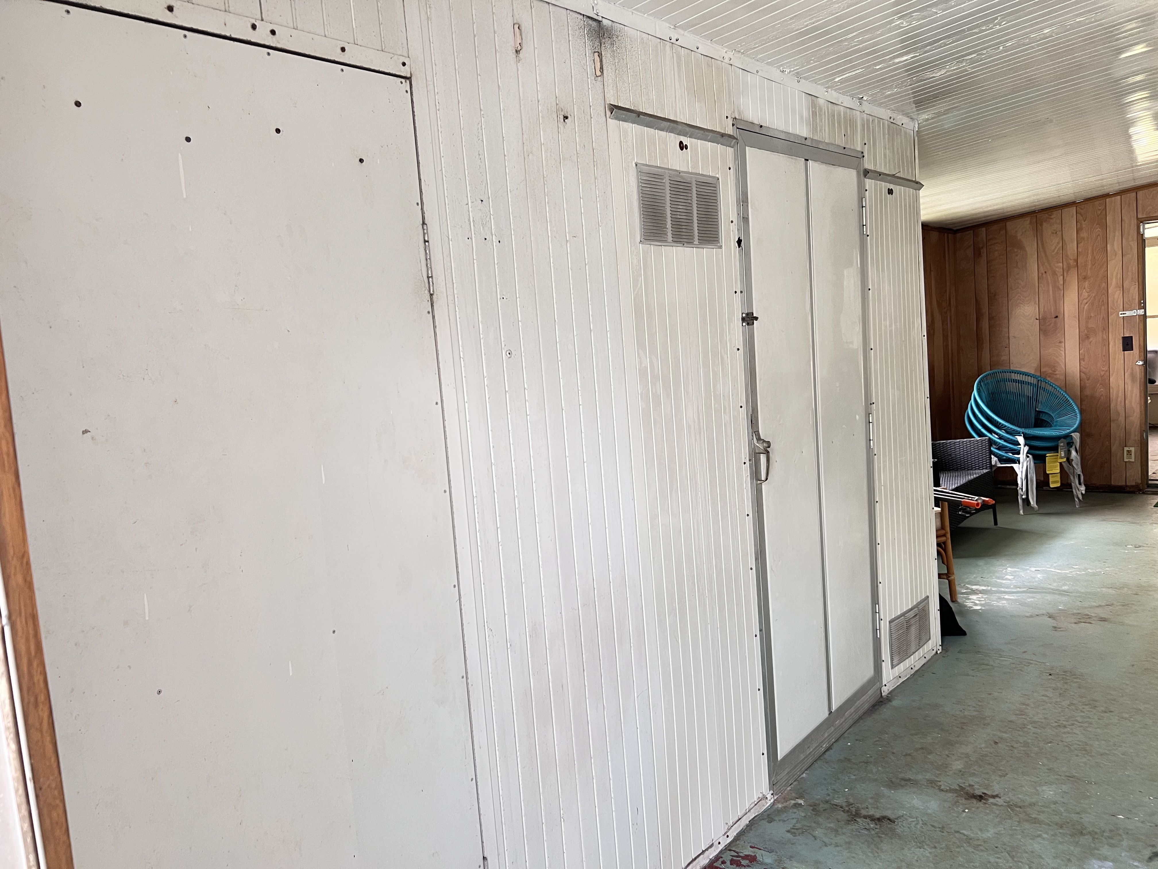 2320 Bee Ridge Road, Lot 96, Sarasota, Florida 34239, 1 Bedroom Bedrooms, ,1 BathroomBathrooms,55-Plus Mobile Home,For Sale,Bee Ridge Road, Lot 96,3859