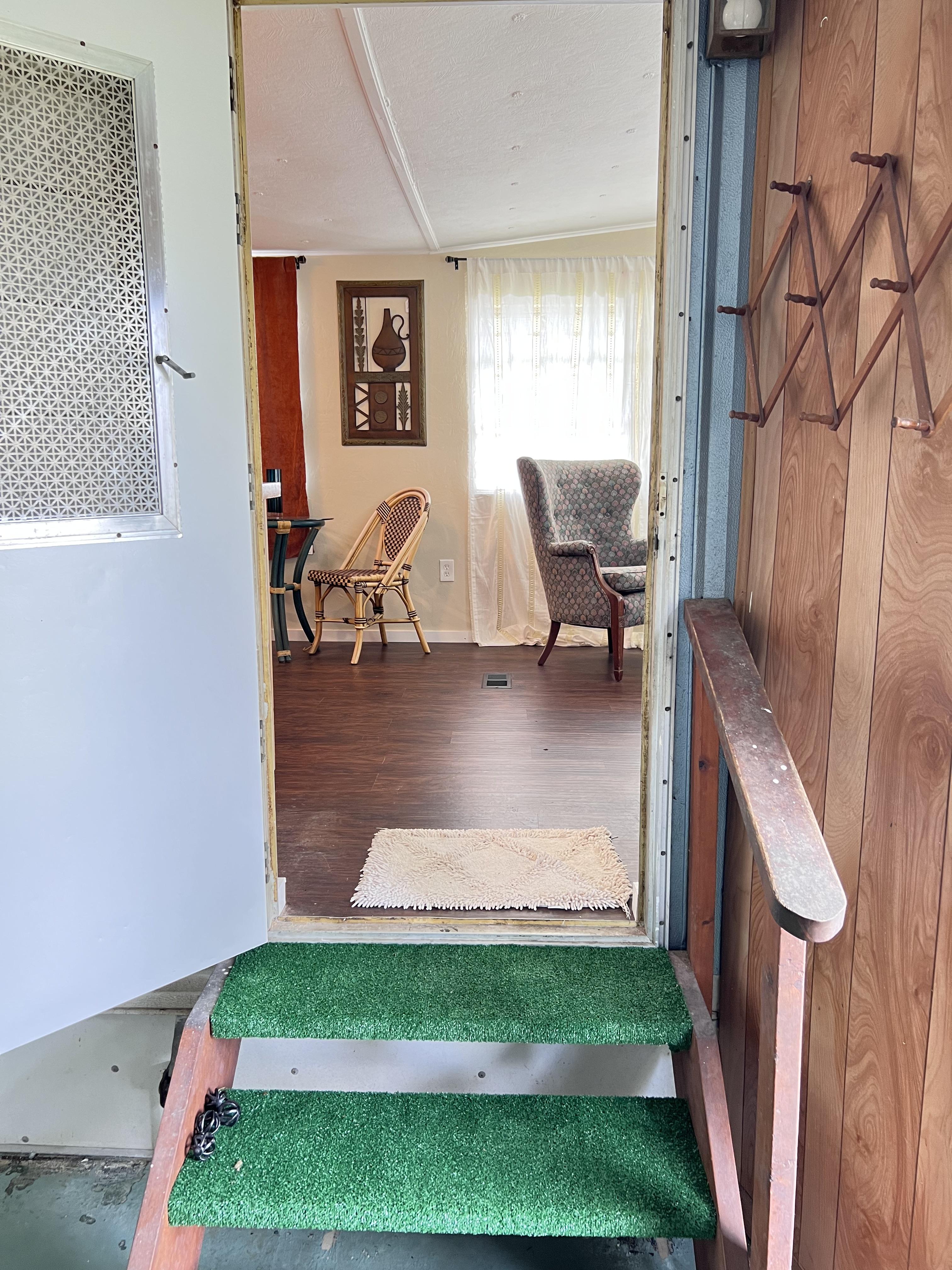 2320 Bee Ridge Road, Lot 96, Sarasota, Florida 34239, 1 Bedroom Bedrooms, ,1 BathroomBathrooms,55-Plus Mobile Home,For Sale,Bee Ridge Road, Lot 96,3859