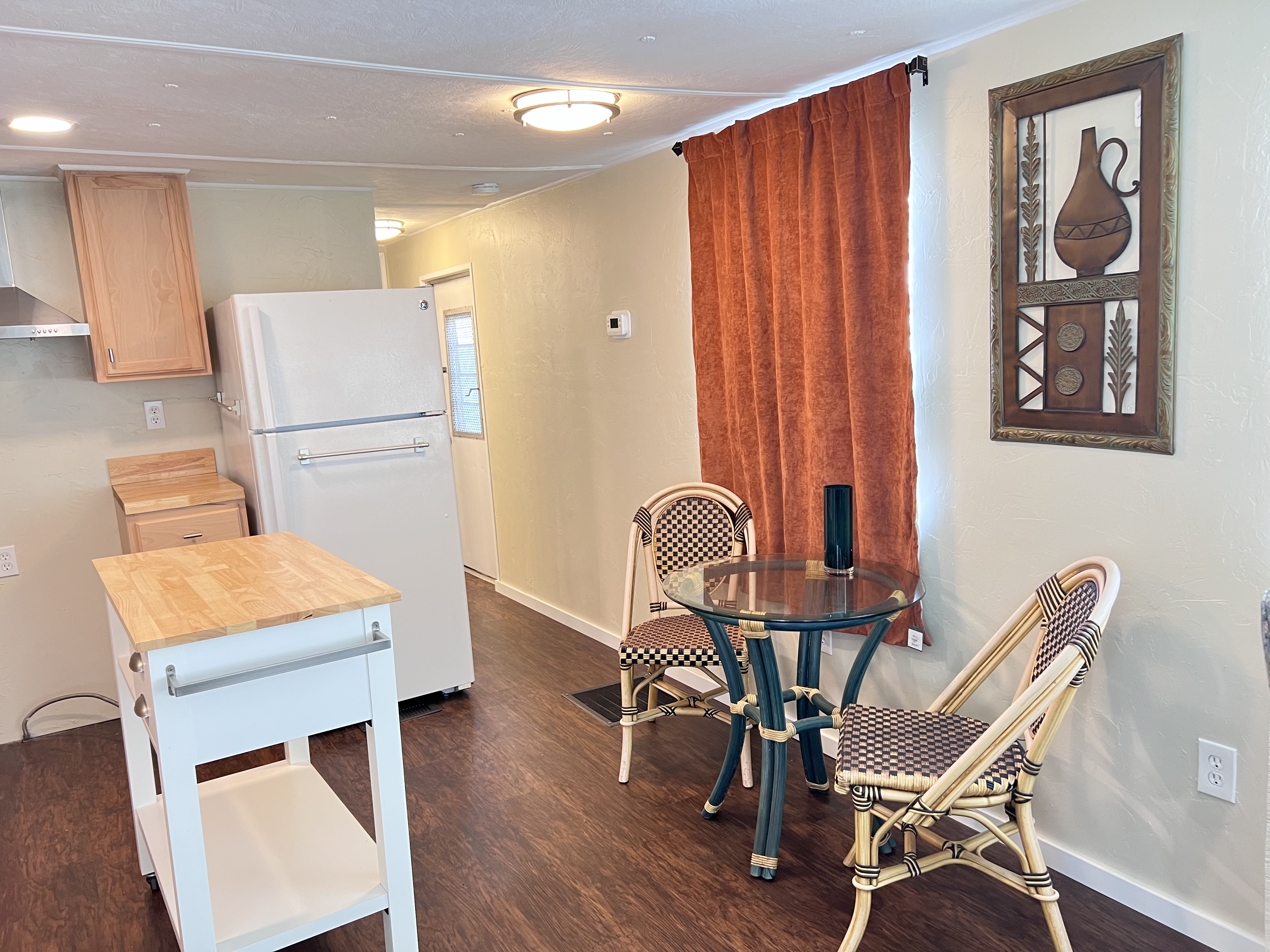 2320 Bee Ridge Road, Lot 96, Sarasota, Florida 34239, 1 Bedroom Bedrooms, ,1 BathroomBathrooms,55-Plus Mobile Home,For Sale,Bee Ridge Road, Lot 96,3859