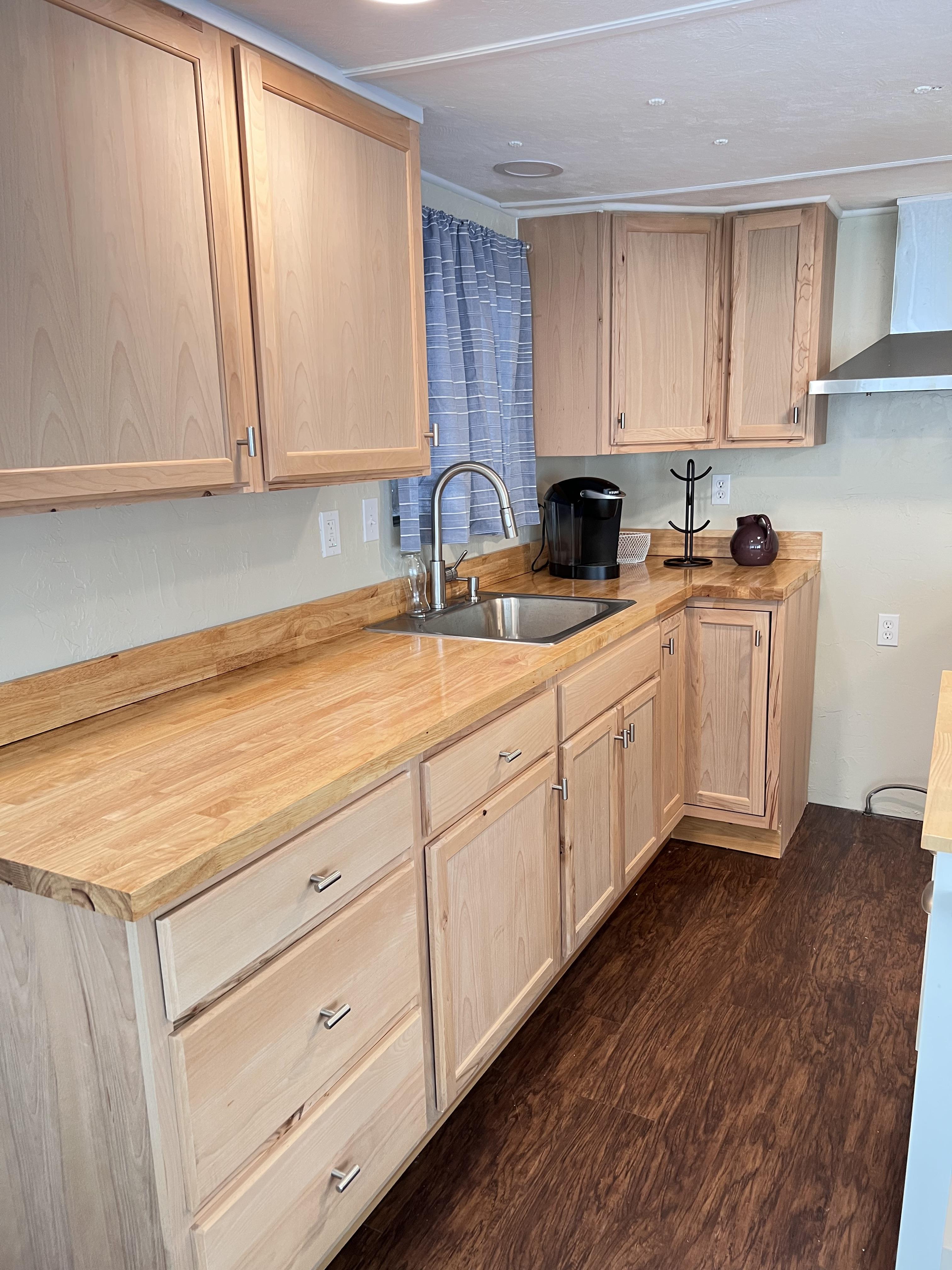 2320 Bee Ridge Road, Lot 96, Sarasota, Florida 34239, 1 Bedroom Bedrooms, ,1 BathroomBathrooms,55-Plus Mobile Home,For Sale,Bee Ridge Road, Lot 96,3859