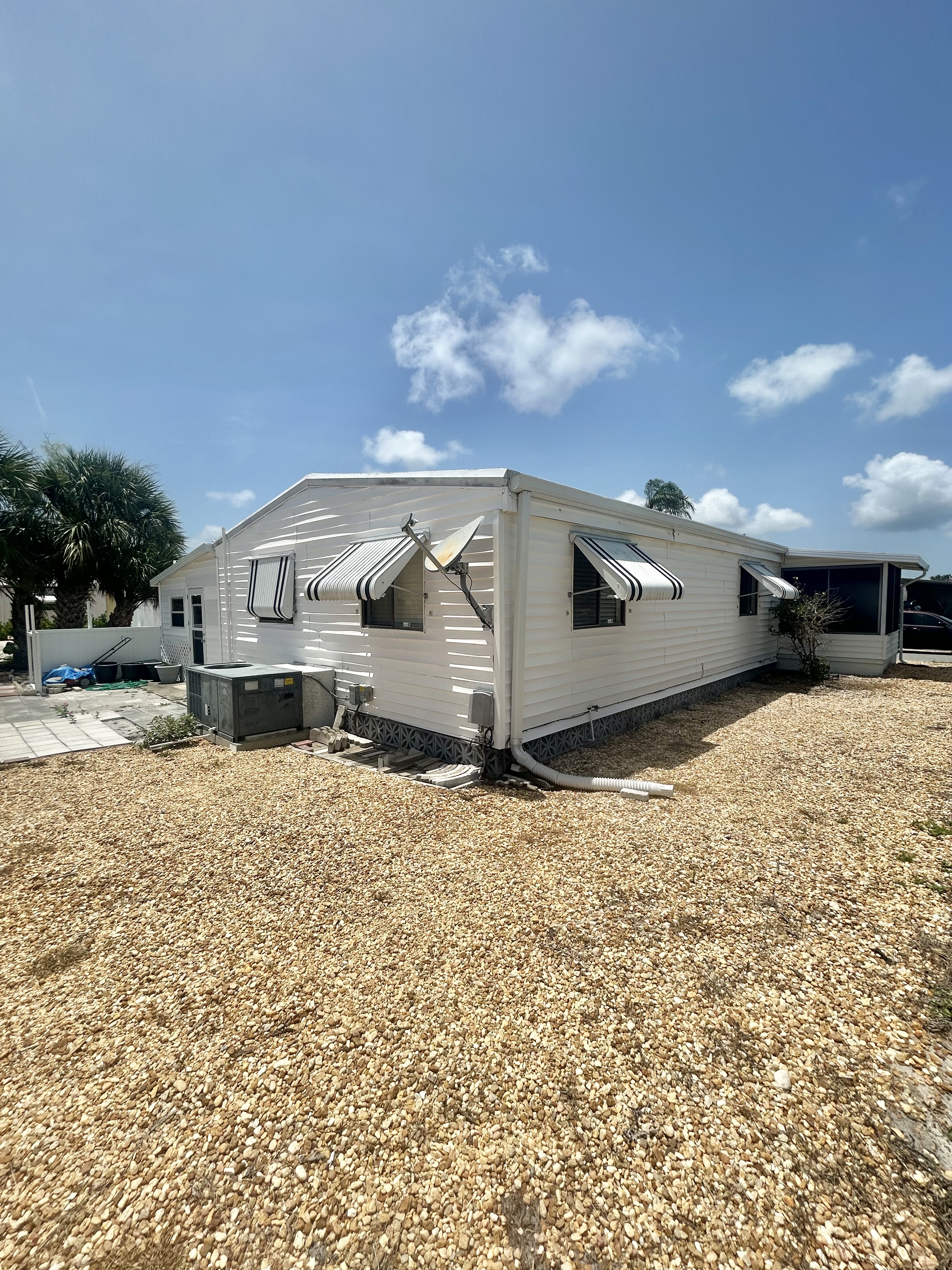 3901 71st St W, Lot 129, Bradenton, Florida 34209, 2 Bedrooms Bedrooms, ,1.5 BathroomsBathrooms,55-Plus Mobile Home,For Sale,71st St W, Lot 129,3860