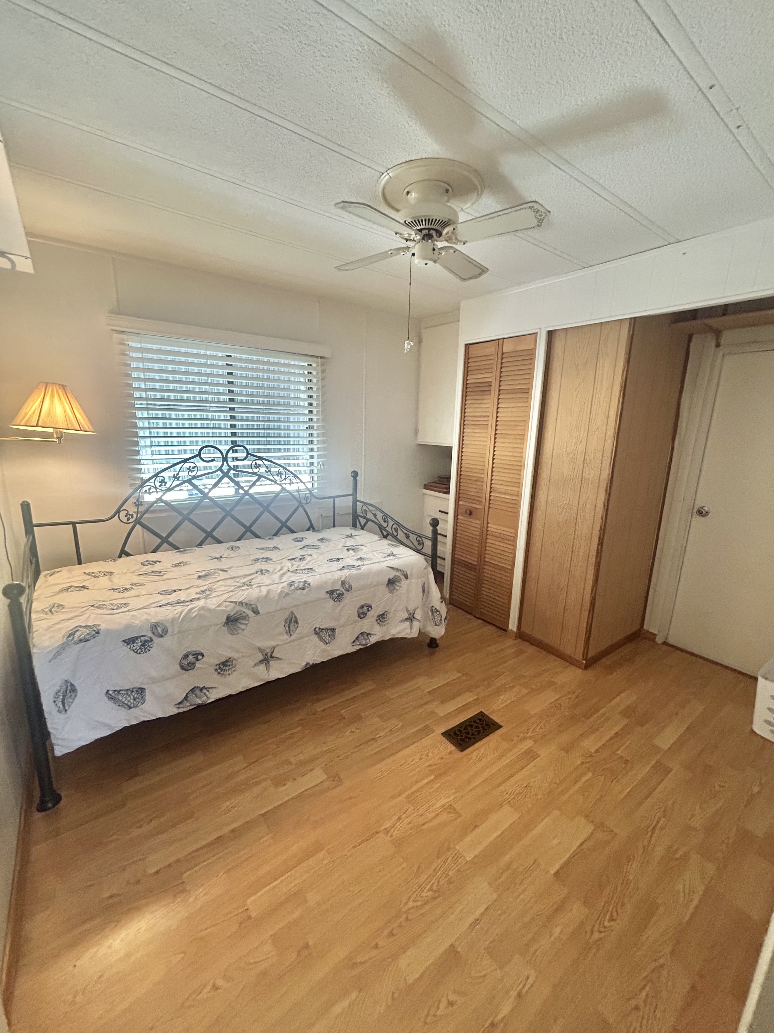 3901 71st St W, Lot 129, Bradenton, Florida 34209, 2 Bedrooms Bedrooms, ,1.5 BathroomsBathrooms,55-Plus Mobile Home,For Sale,71st St W, Lot 129,3860