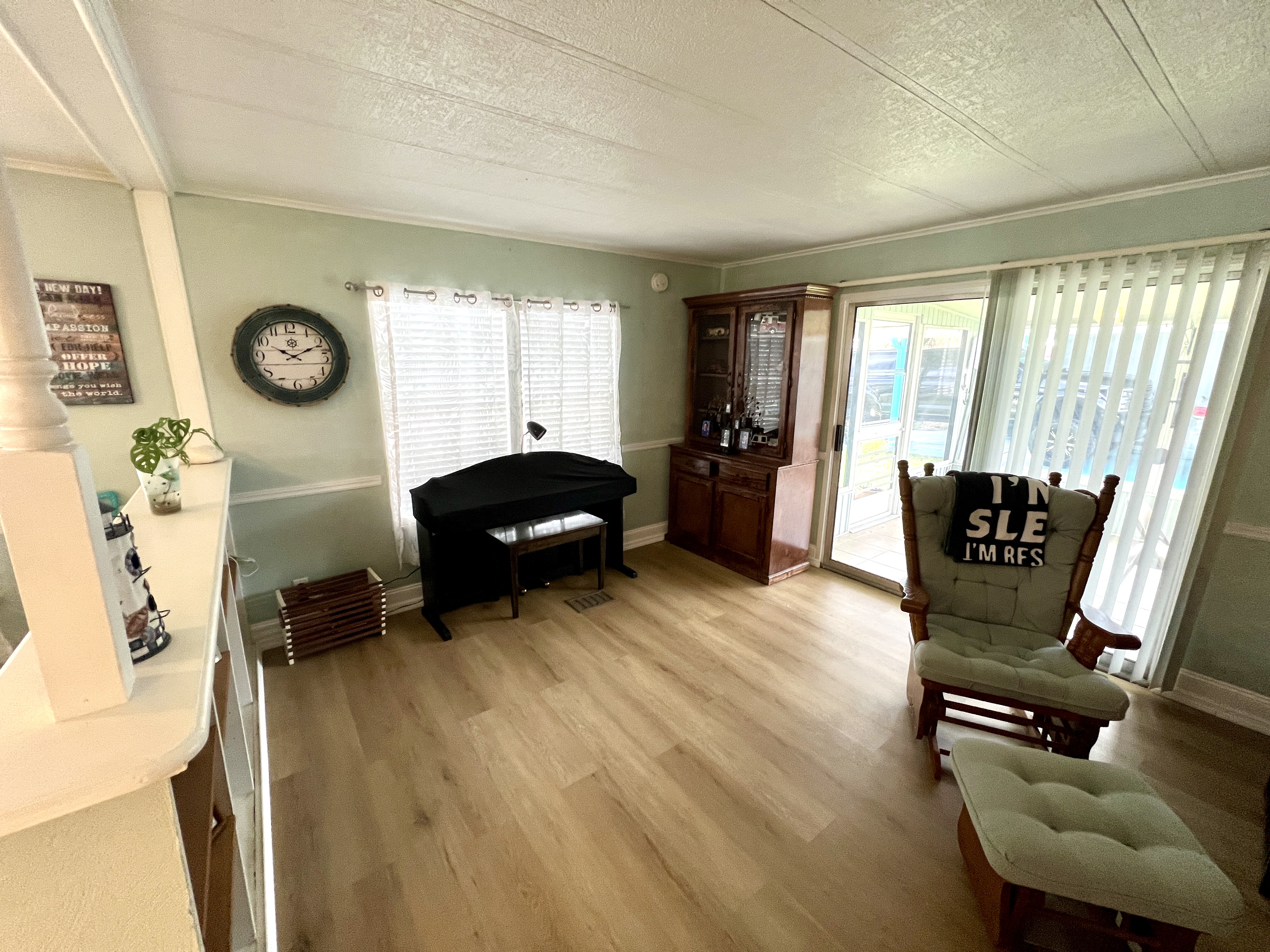 546 Montego Lane North, Ellenton, Florida 34222, 2 Bedrooms Bedrooms, ,2 BathroomsBathrooms,55-Plus Mobile Home,For Sale,Montego Lane North,3865