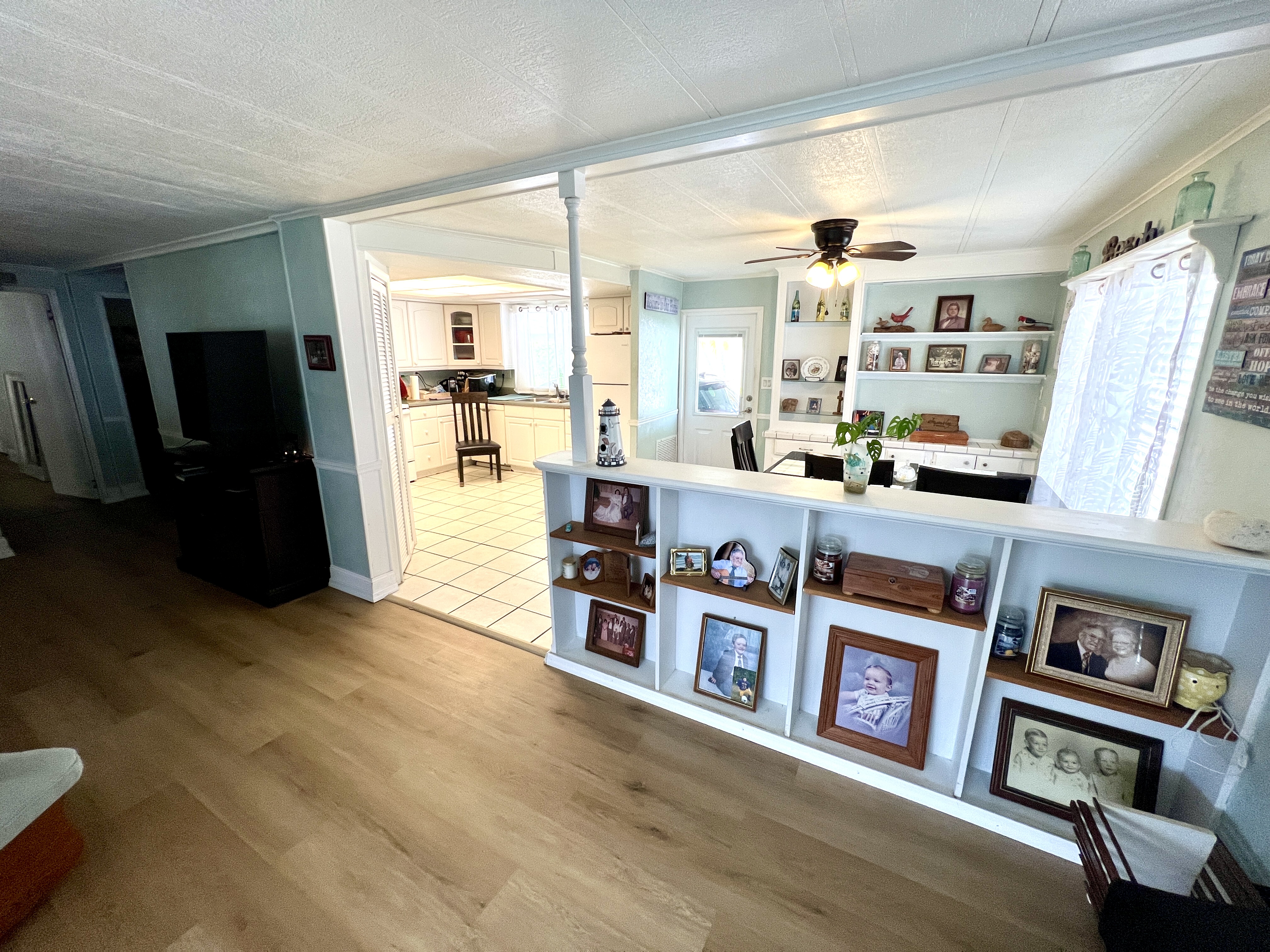 546 Montego Lane North, Ellenton, Florida 34222, 2 Bedrooms Bedrooms, ,2 BathroomsBathrooms,55-Plus Mobile Home,For Sale,Montego Lane North,3865