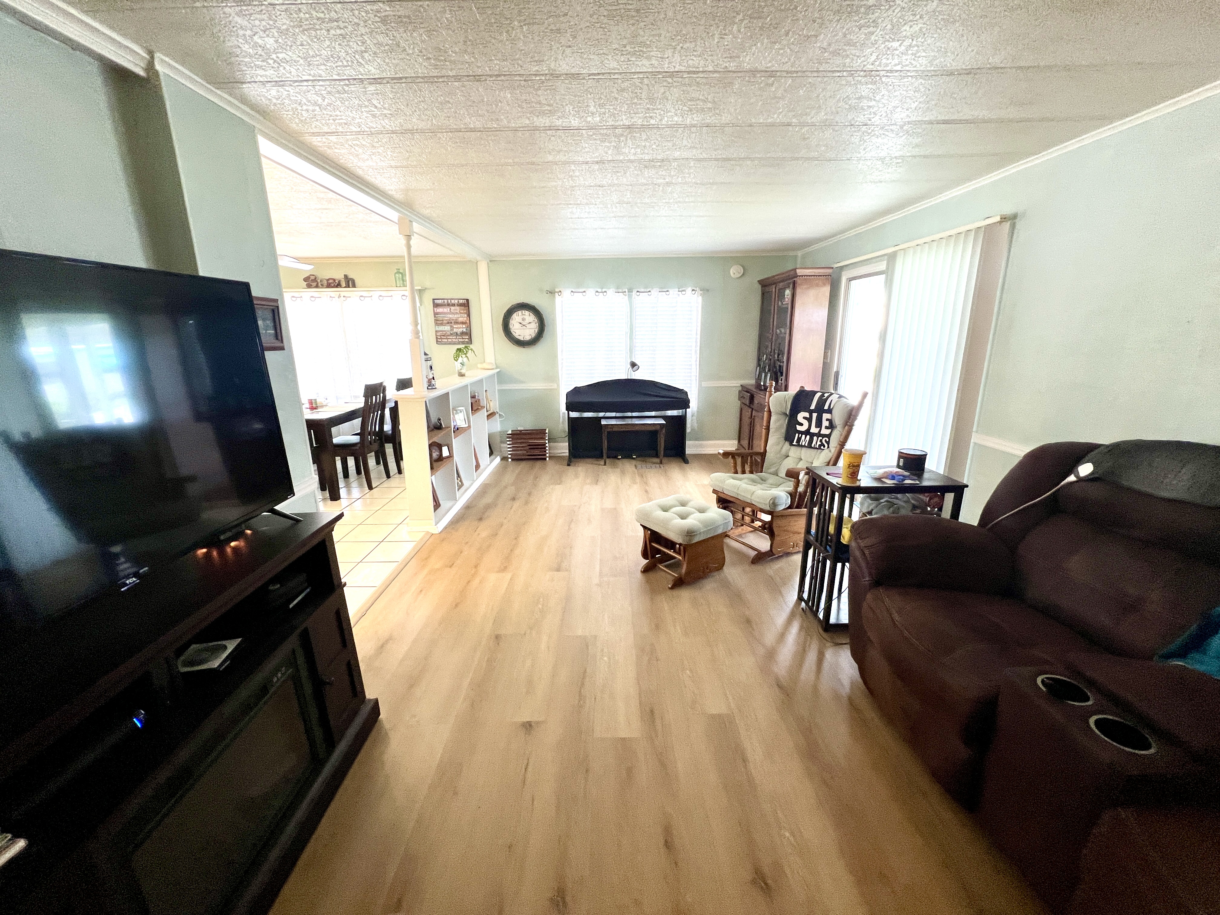 546 Montego Lane North, Ellenton, Florida 34222, 2 Bedrooms Bedrooms, ,2 BathroomsBathrooms,55-Plus Mobile Home,For Sale,Montego Lane North,3865