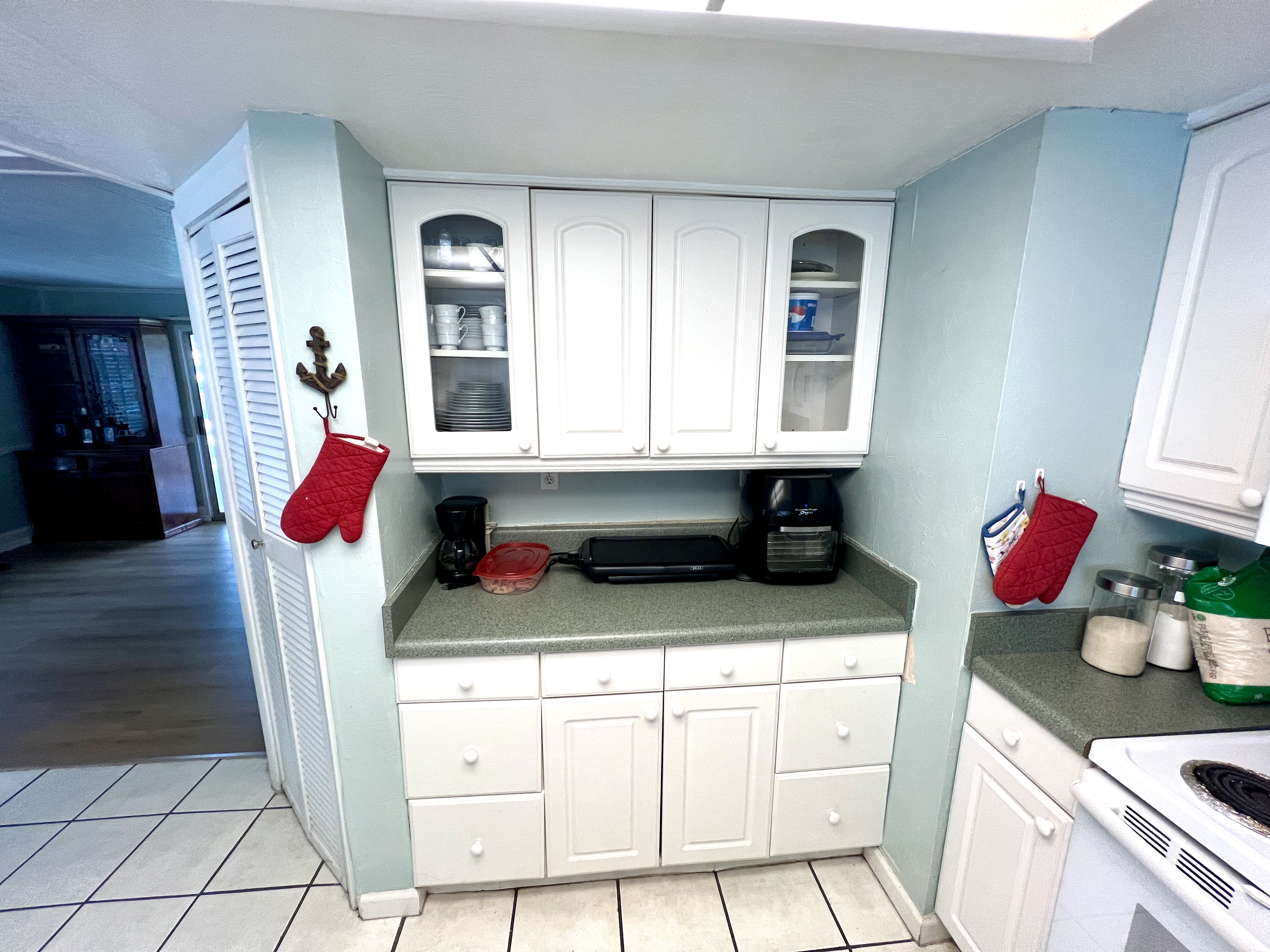 546 Montego Lane North, Ellenton, Florida 34222, 2 Bedrooms Bedrooms, ,2 BathroomsBathrooms,55-Plus Mobile Home,For Sale,Montego Lane North,3865